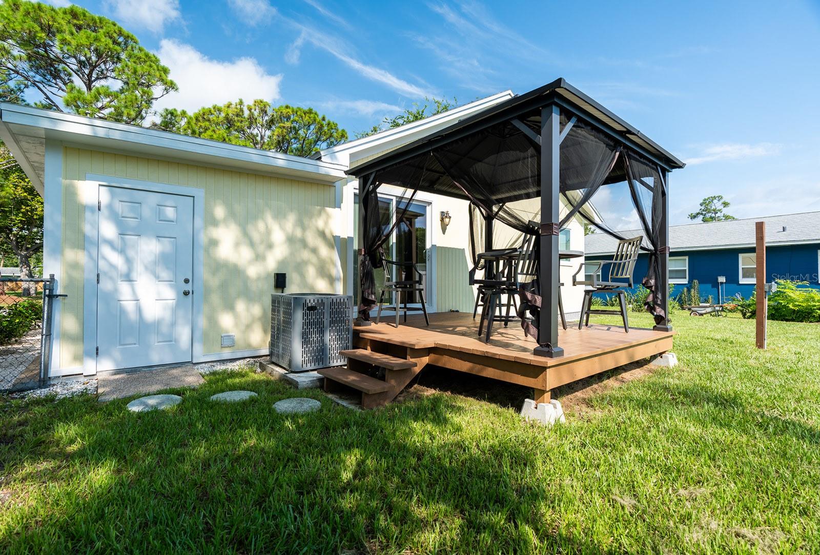 Image 4 of 33 For 908 3rd Street