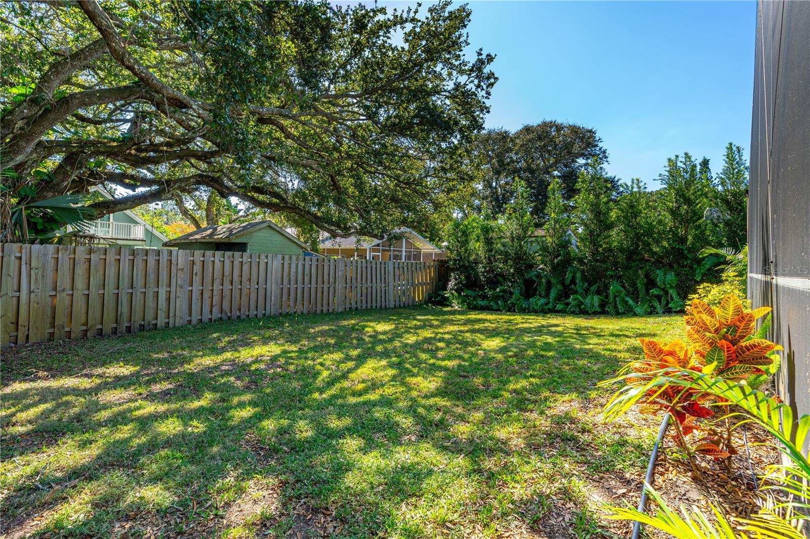 Image 33 of 43 For 799 22nd Avenue