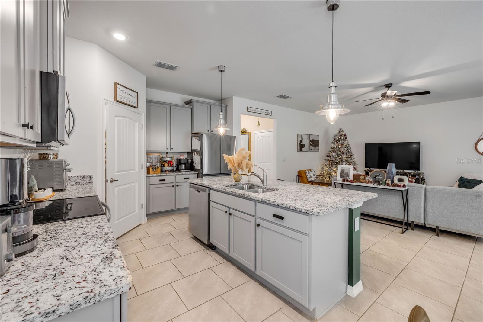 Image 14 of 62 For 1743 Red Rock Road