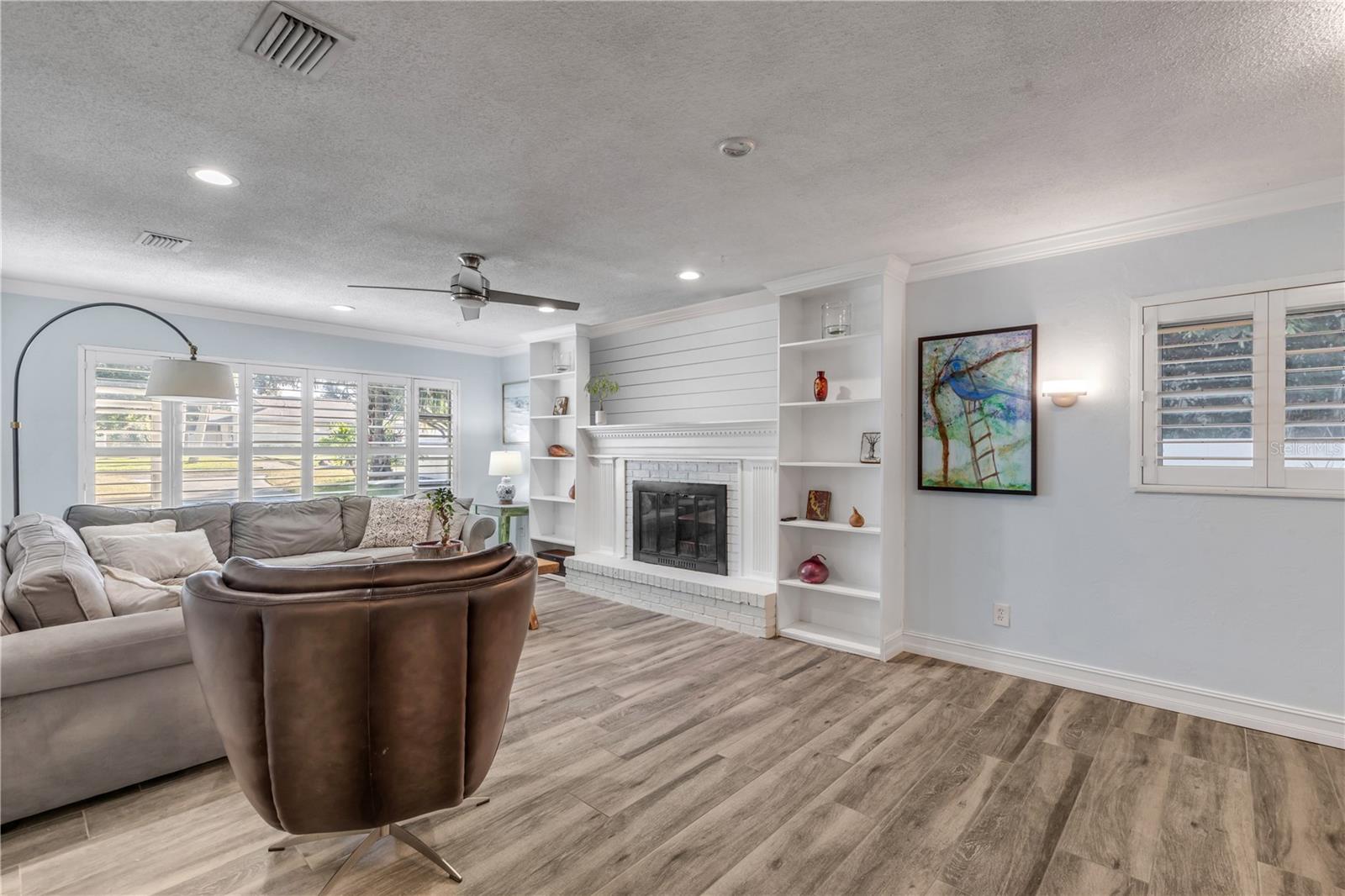 Image 10 of 100 For 4602 Saxon Drive