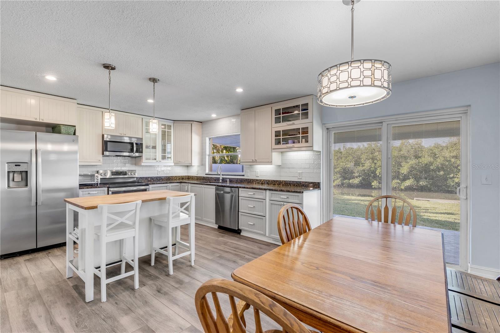 Image 15 of 100 For 4602 Saxon Drive