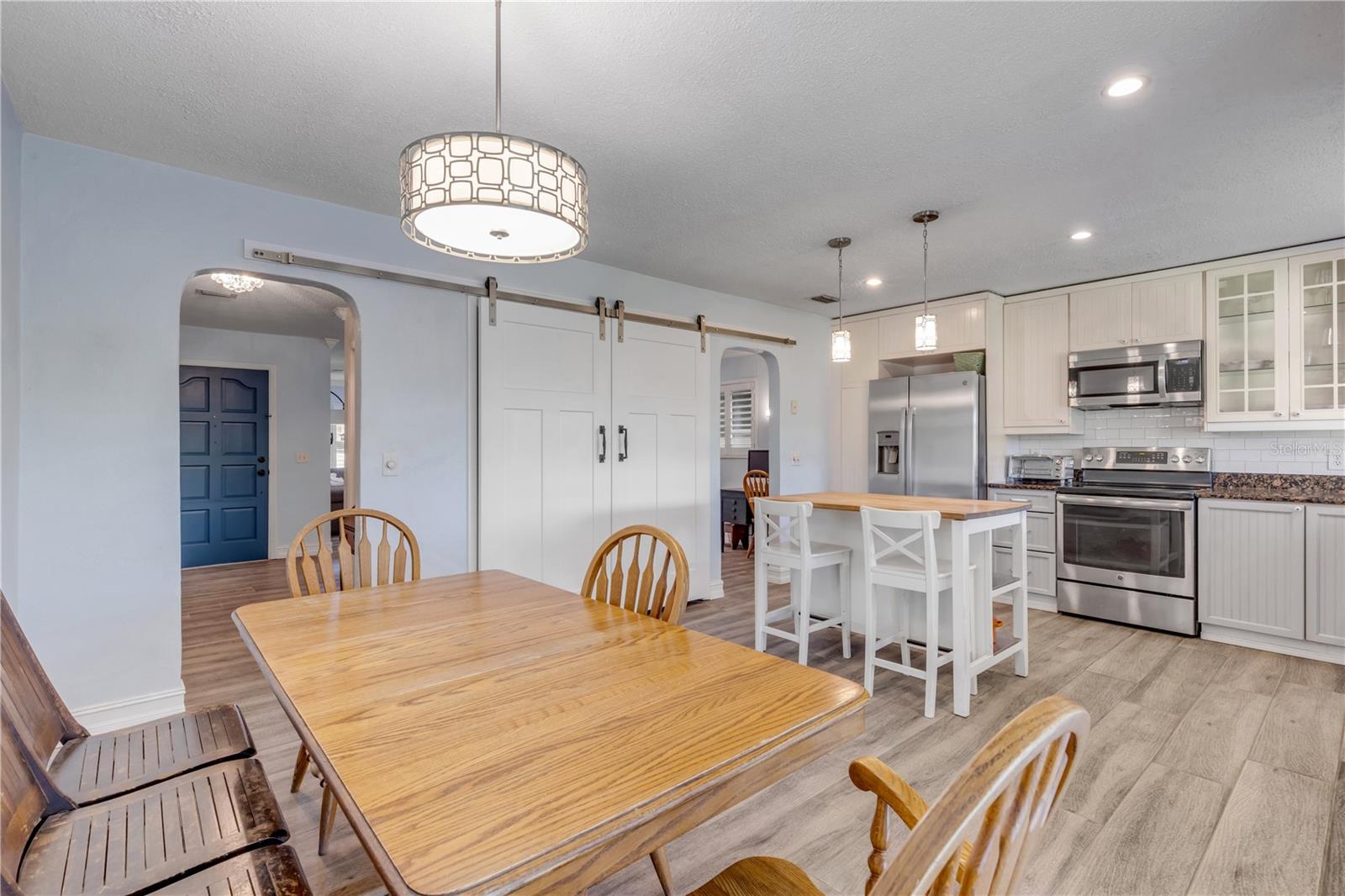 Image 18 of 100 For 4602 Saxon Drive