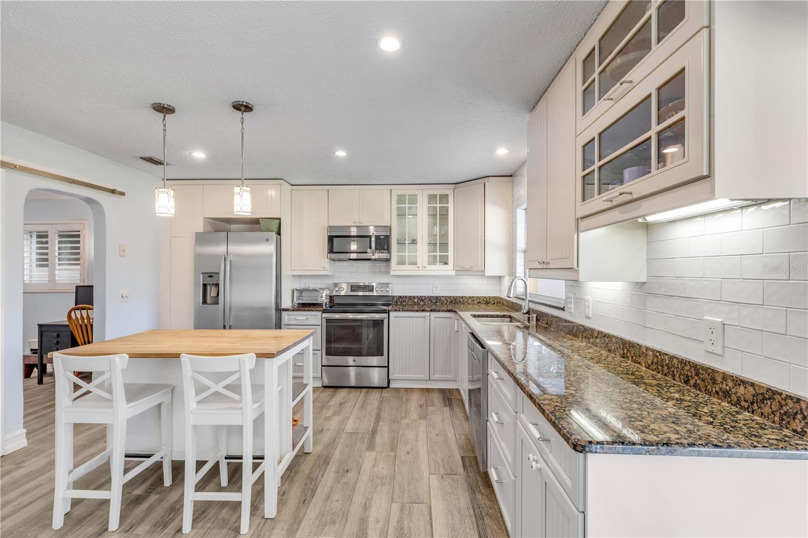 Image 29 of 100 For 4602 Saxon Drive