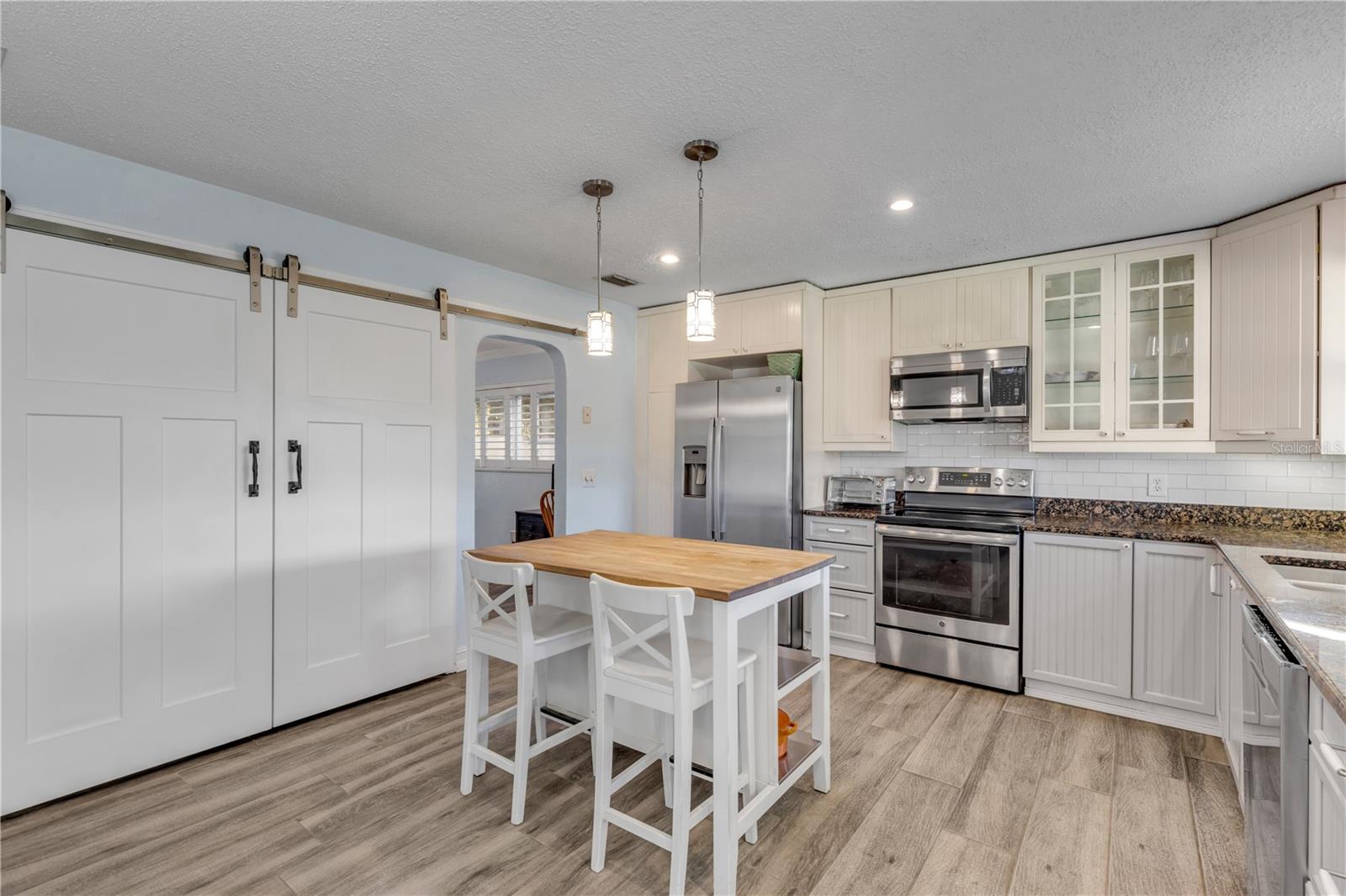 Image 31 of 100 For 4602 Saxon Drive