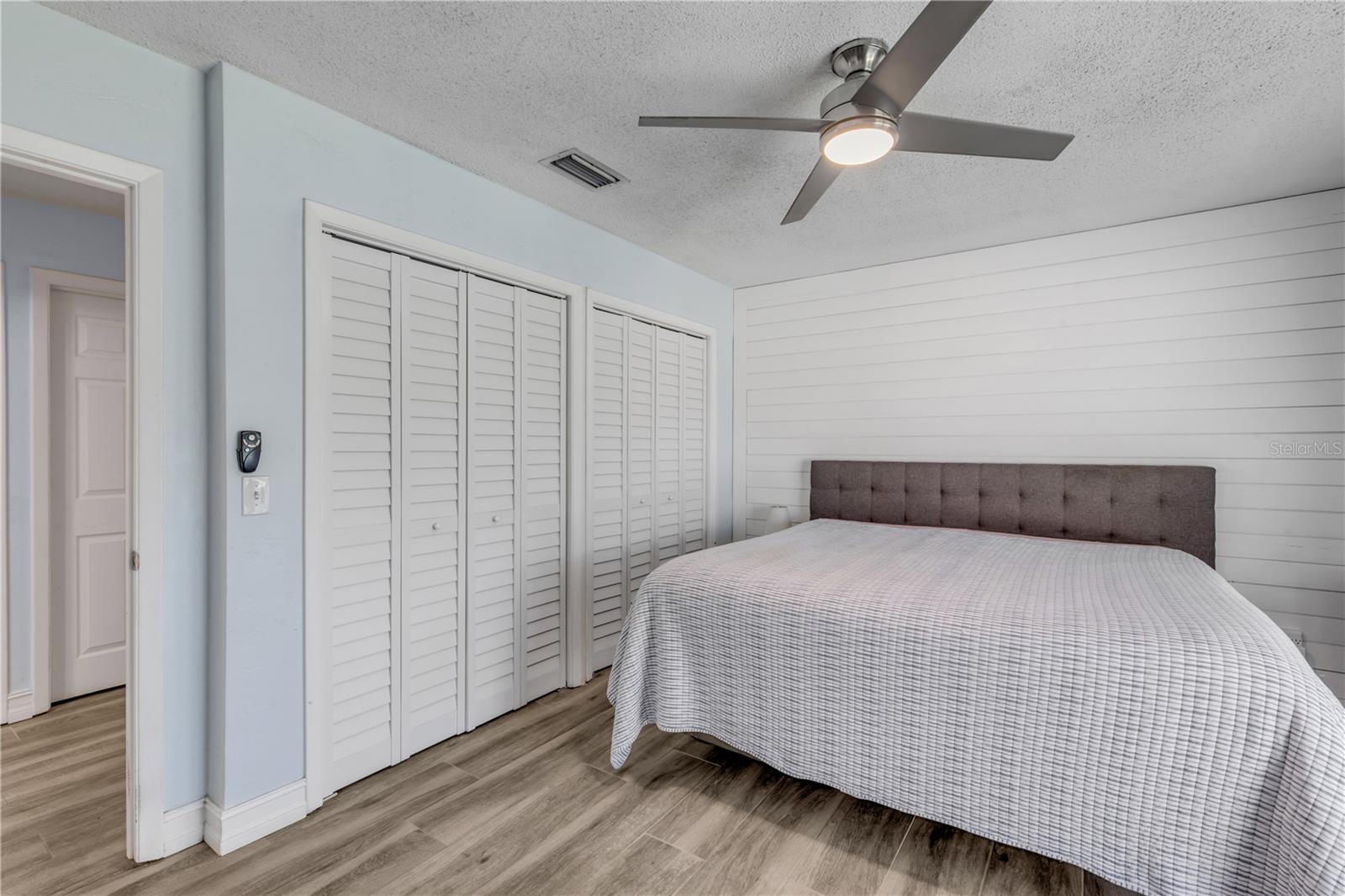 Image 33 of 100 For 4602 Saxon Drive