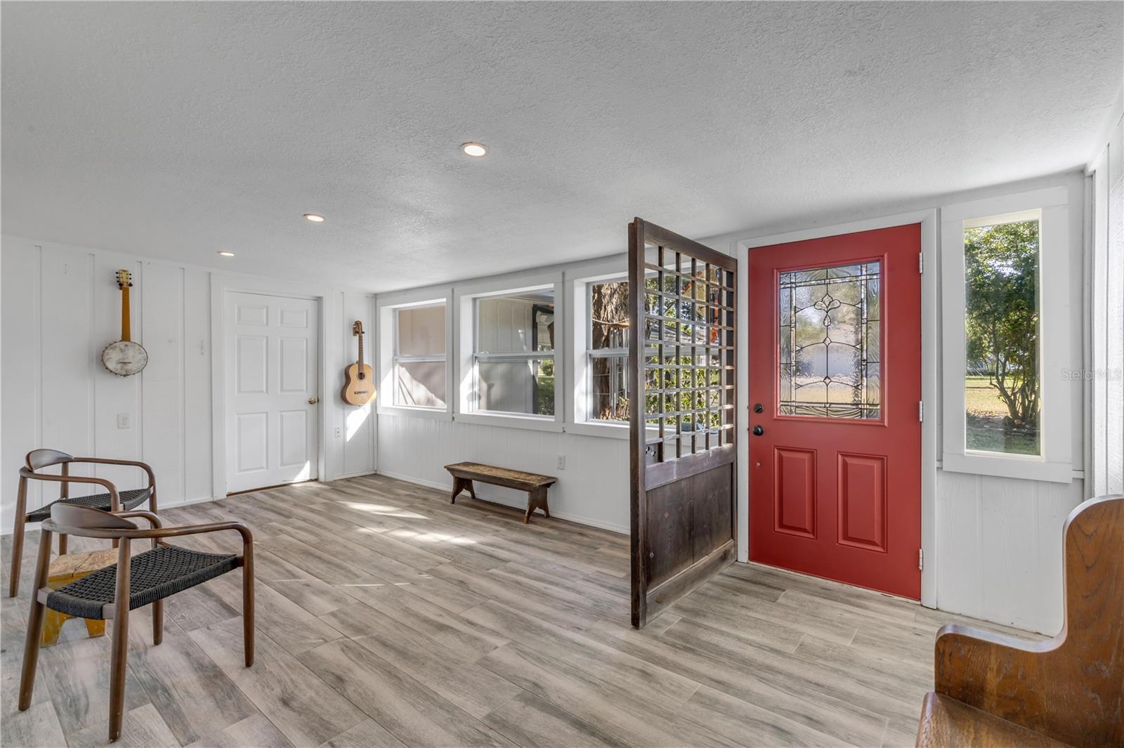 Image 49 of 100 For 4602 Saxon Drive