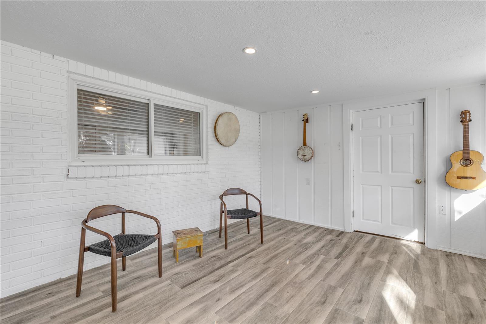 Image 51 of 100 For 4602 Saxon Drive