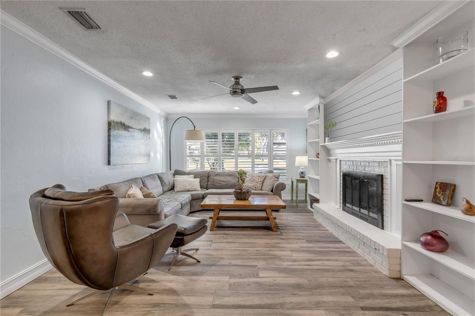 Image 9 of 100 For 4602 Saxon Drive