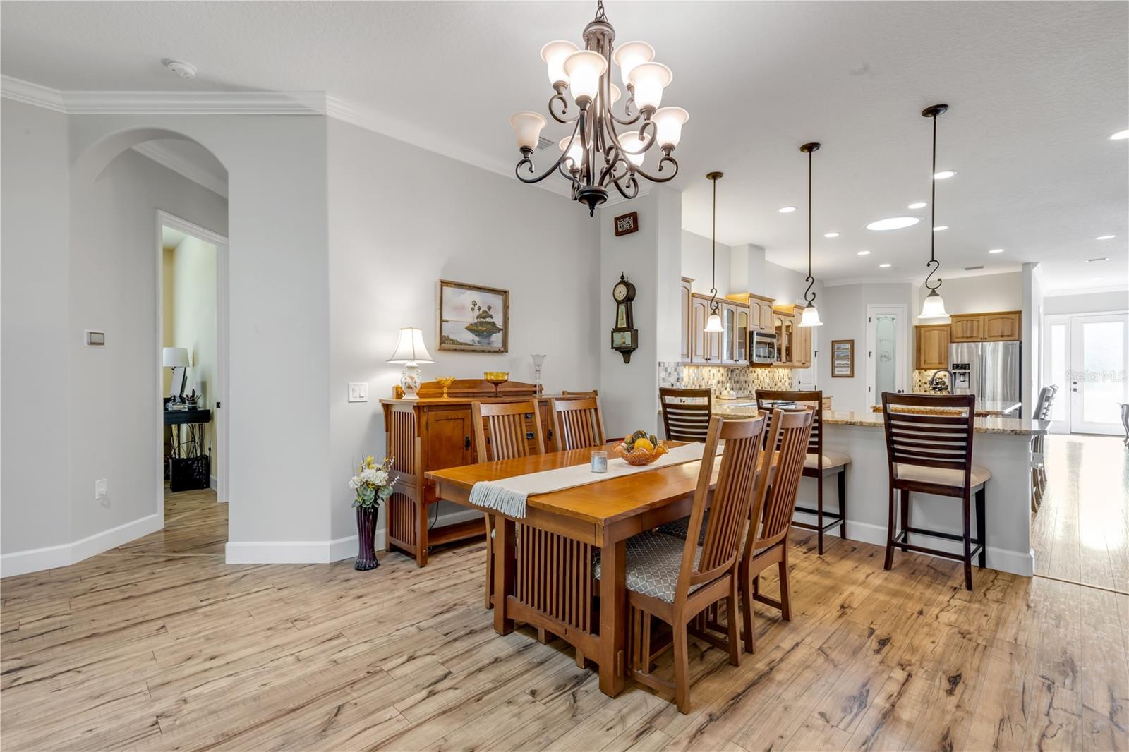 Image 13 of 46 For 3367 Torre Boulevard