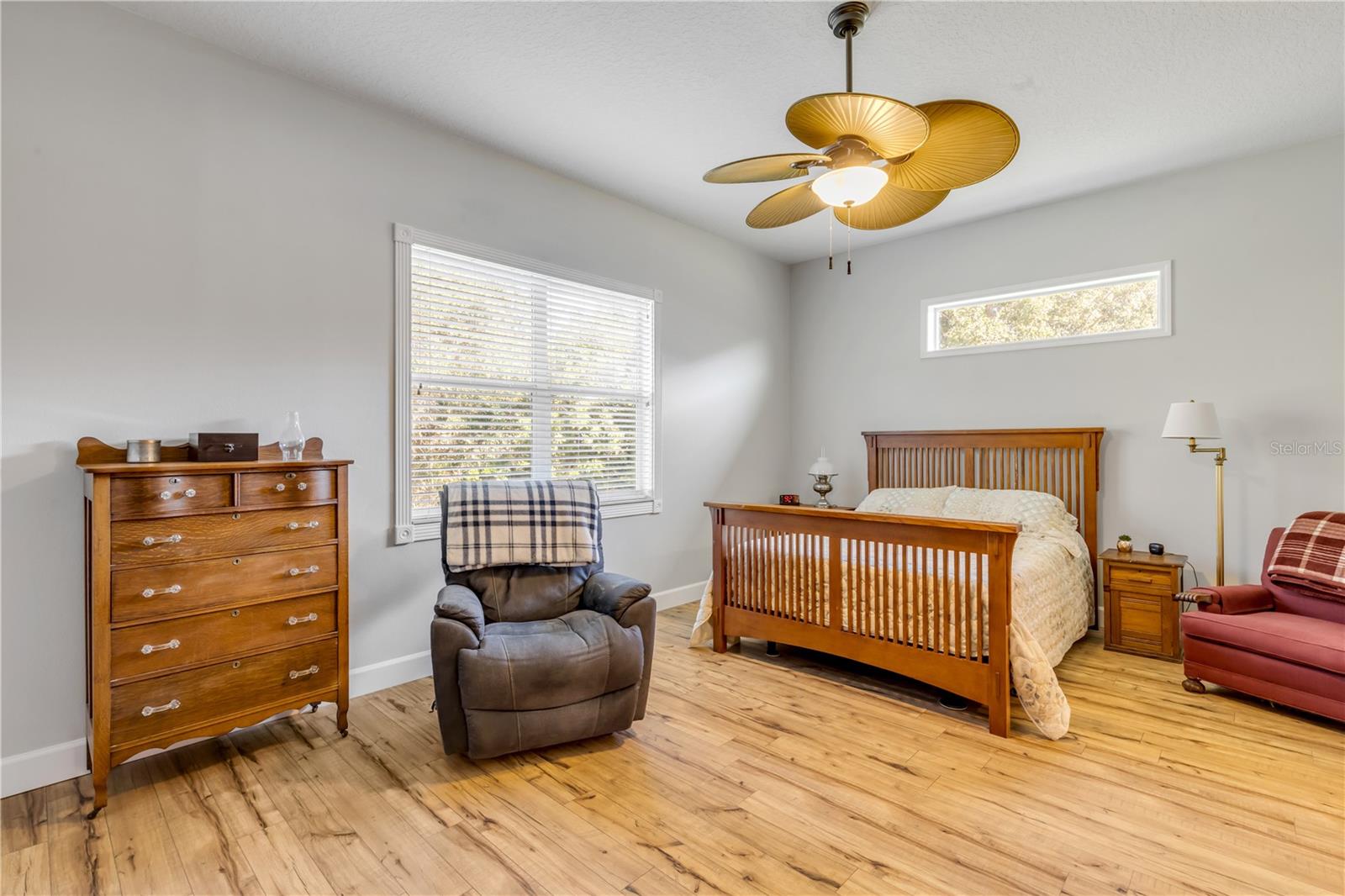 Image 26 of 46 For 3367 Torre Boulevard