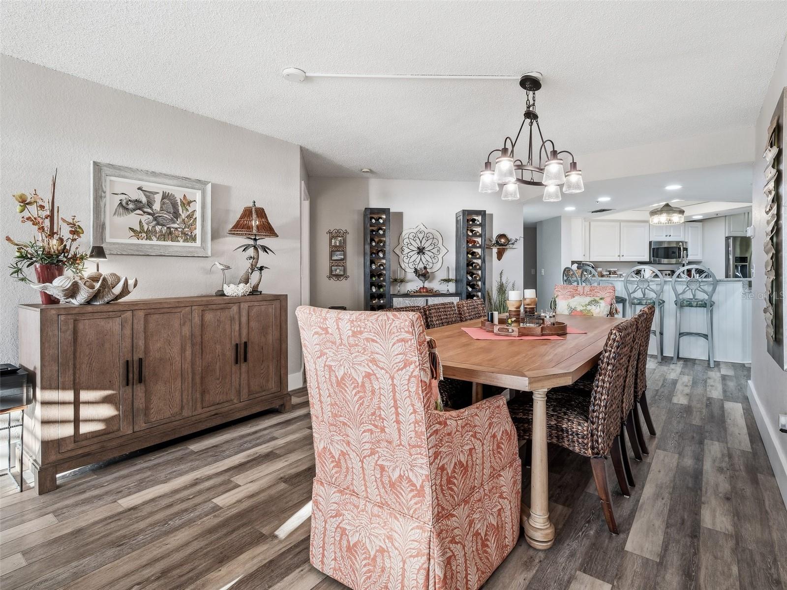 Image 24 of 71 For 2700 Peninsula Avenue 214