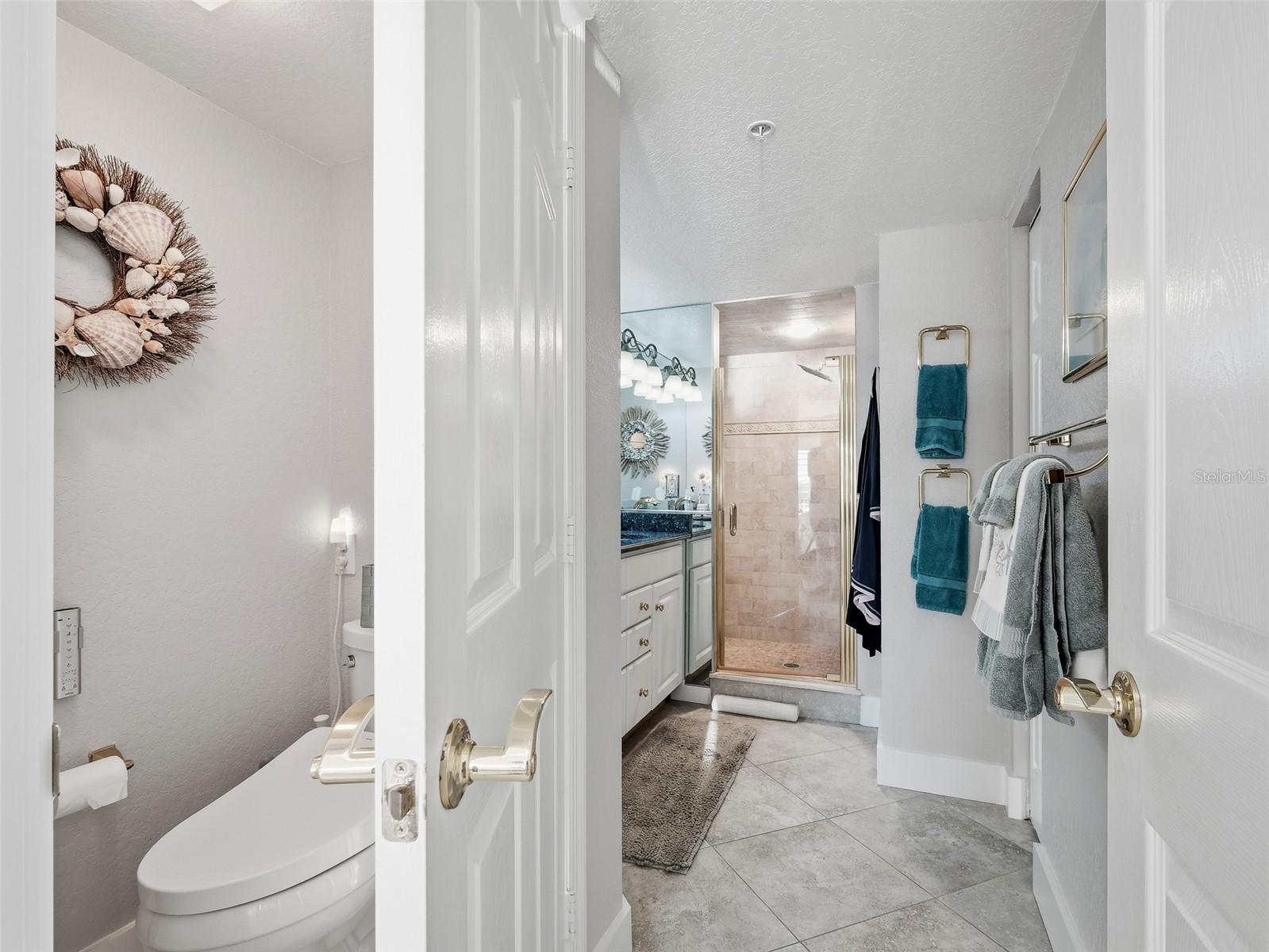 Image 40 of 71 For 2700 Peninsula Avenue 214