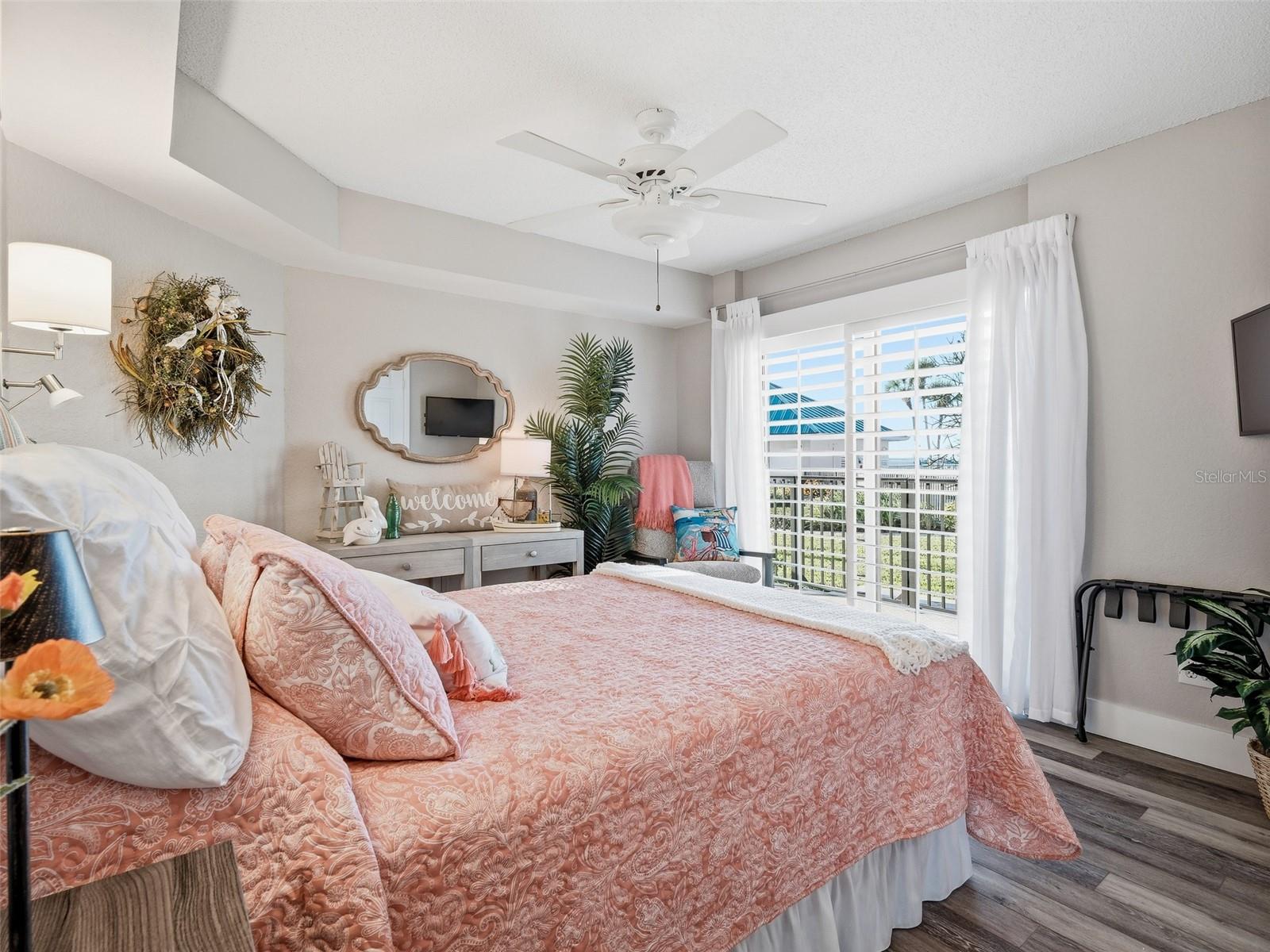 Image 45 of 71 For 2700 Peninsula Avenue 214