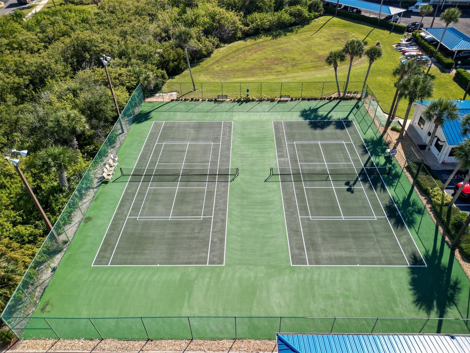 Image 63 of 71 For 2700 Peninsula Avenue 214