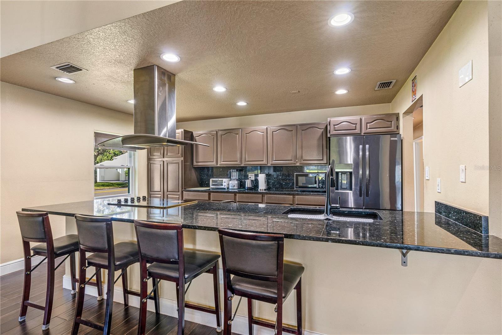 Image 12 of 37 For 2270 Candlewood Lane E