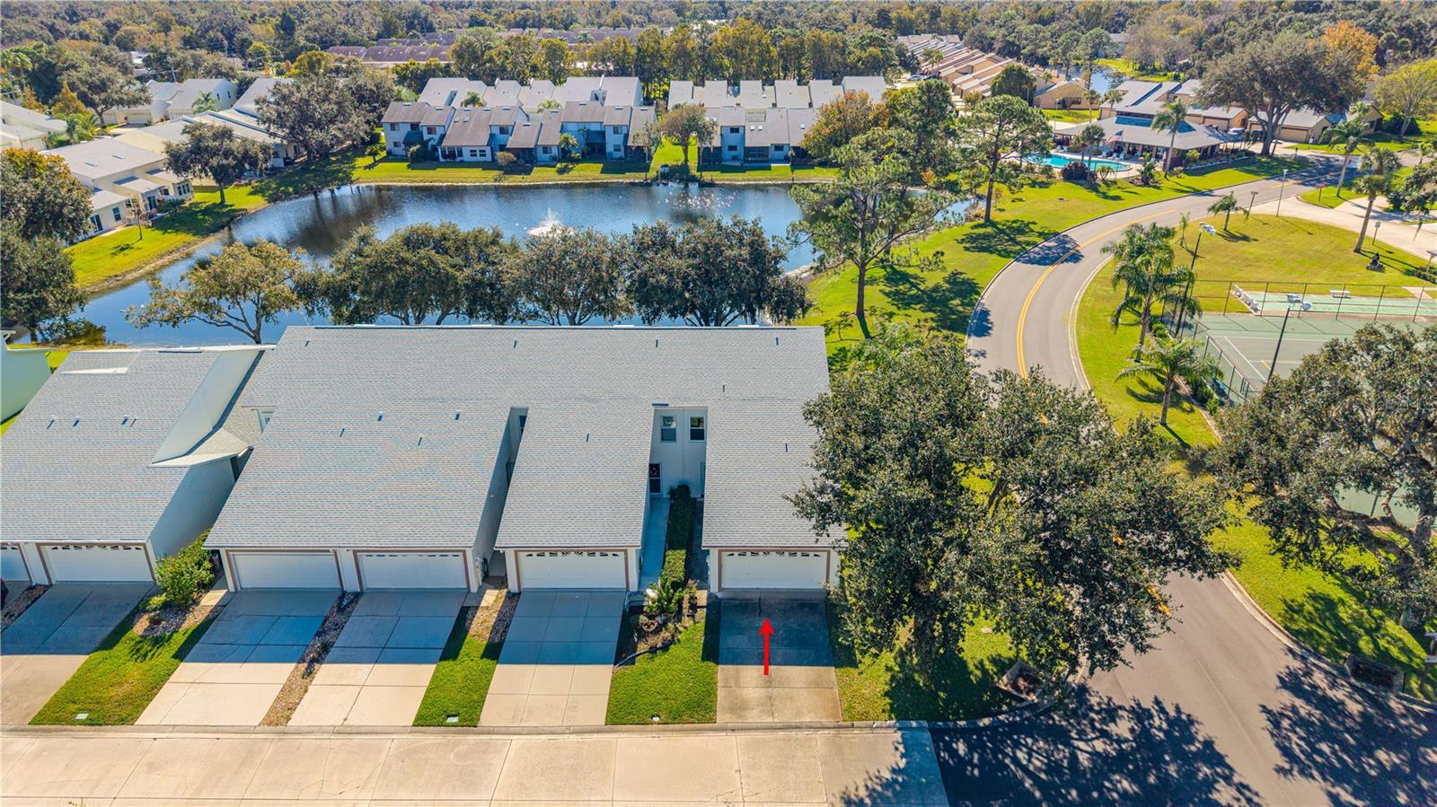 Image 32 of 37 For 2270 Candlewood Lane E