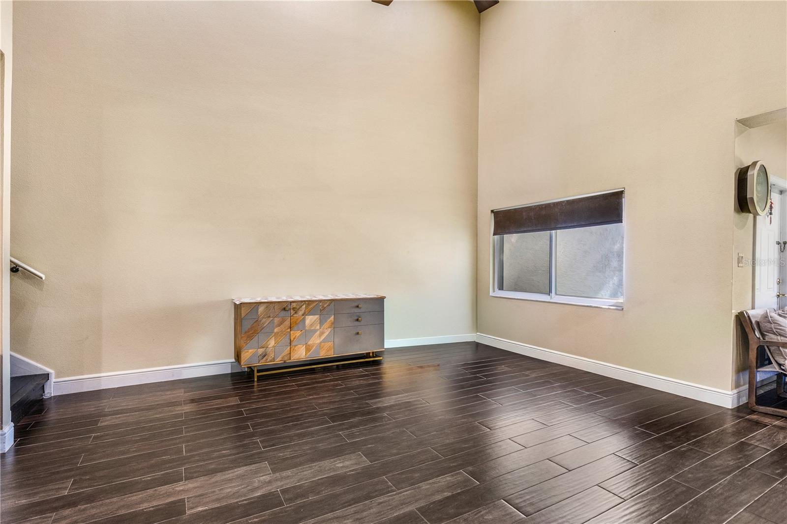 Image 7 of 37 For 2270 Candlewood Lane E