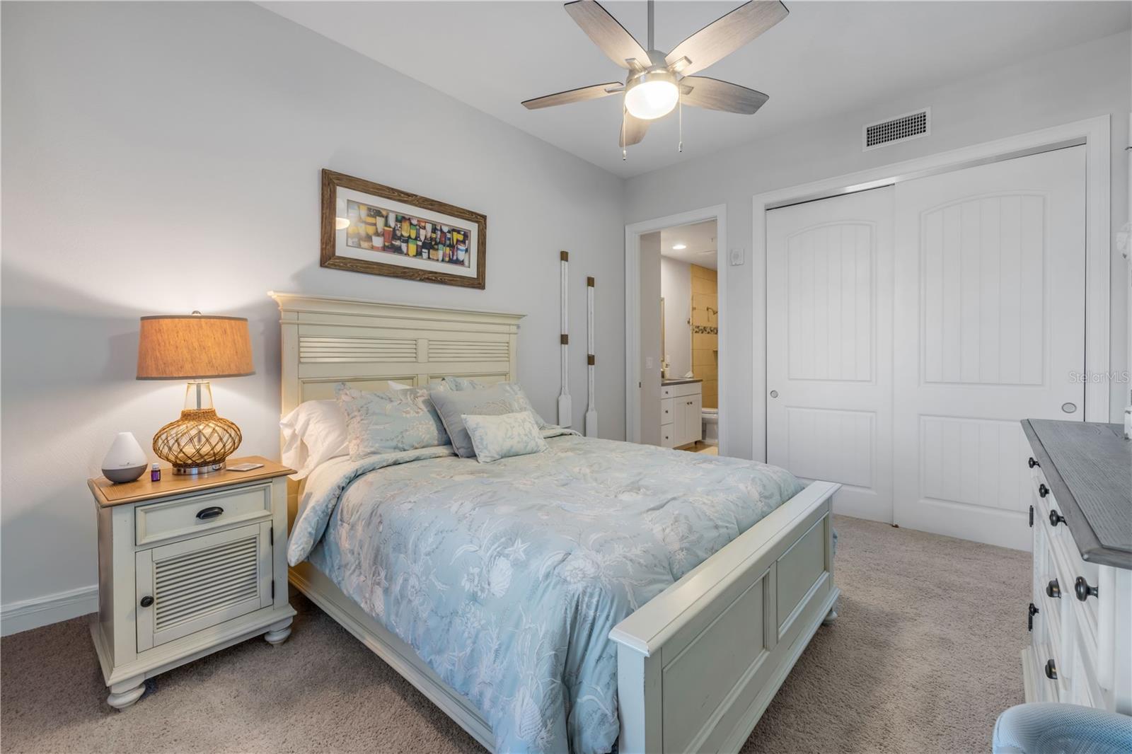 Image 11 of 58 For 807 Atlantic Avenue 402