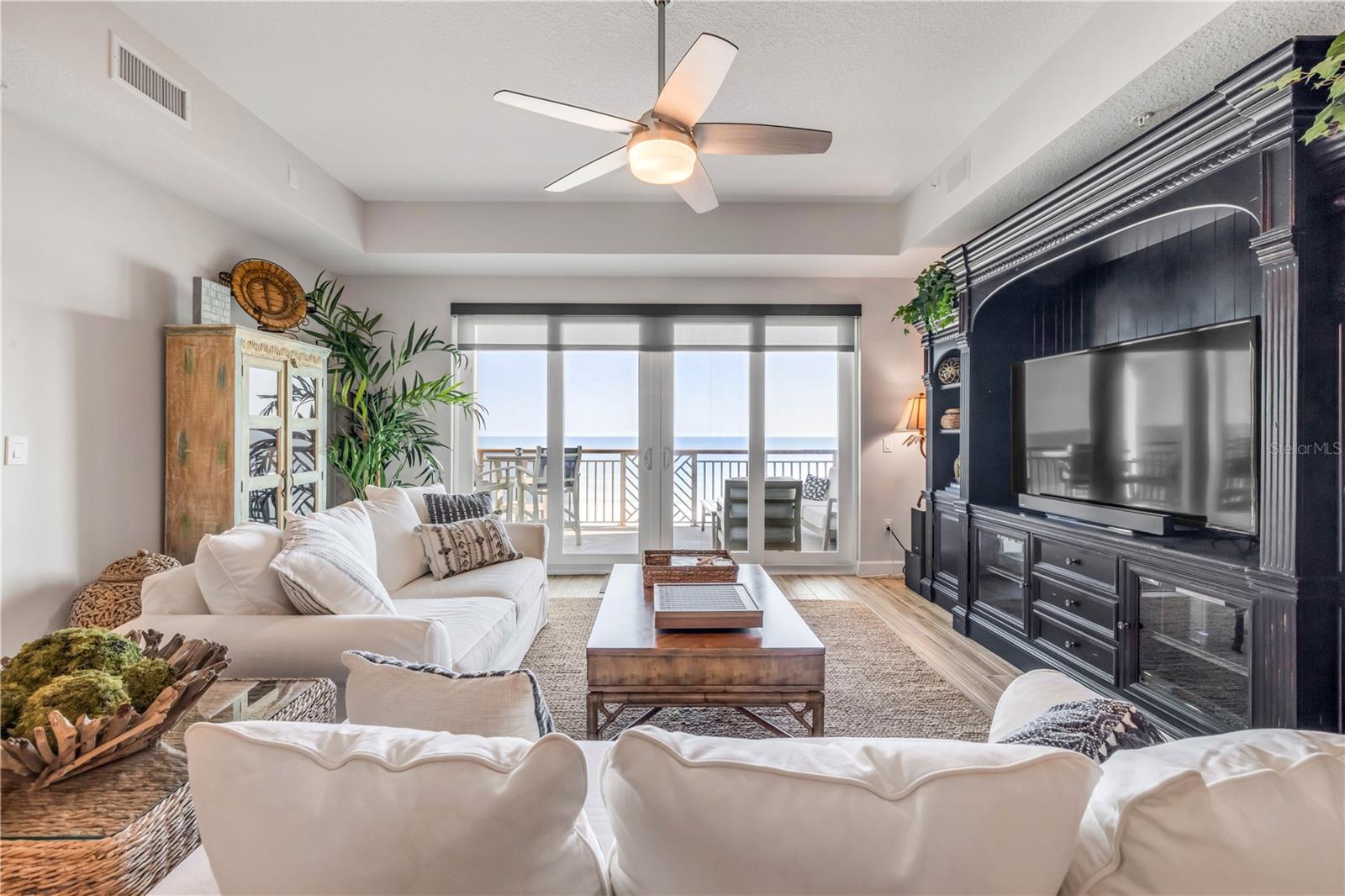 Image 3 of 58 For 807 Atlantic Avenue 402