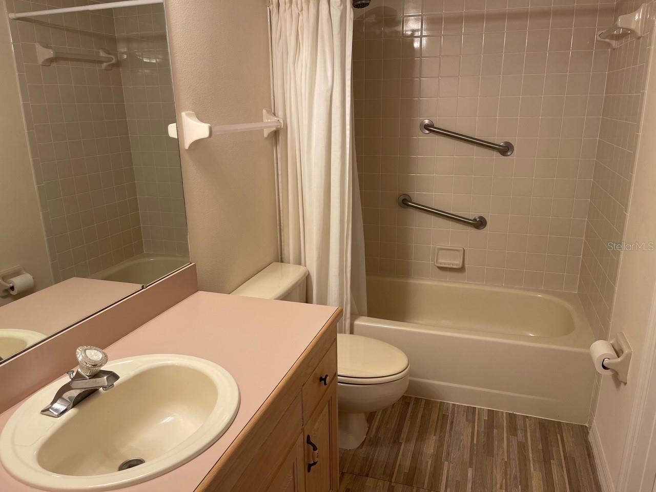 Image 13 of 29 For 444 Bouchelle Drive 204