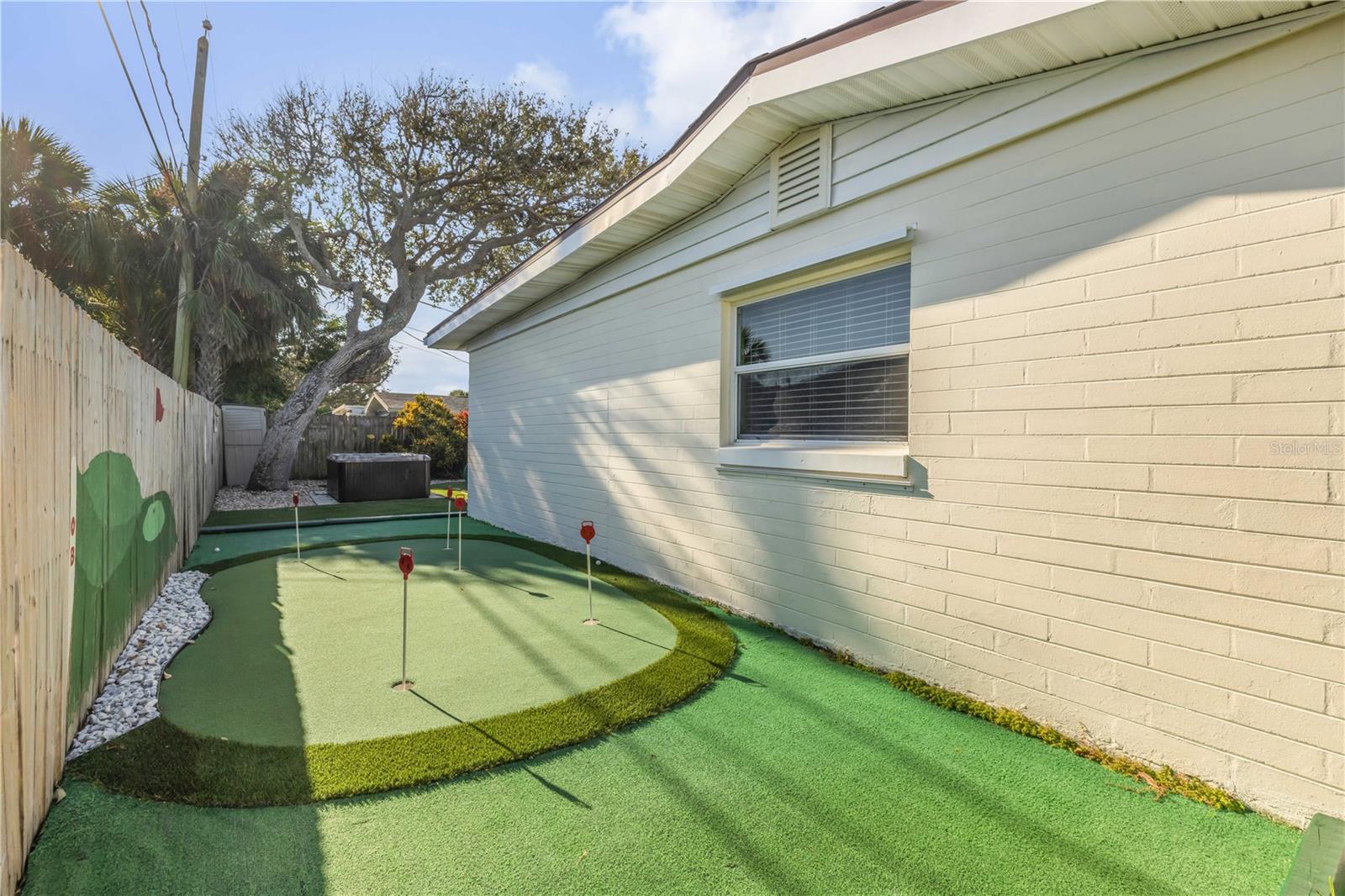 Image 23 of 30 For 4515 Saxon Drive