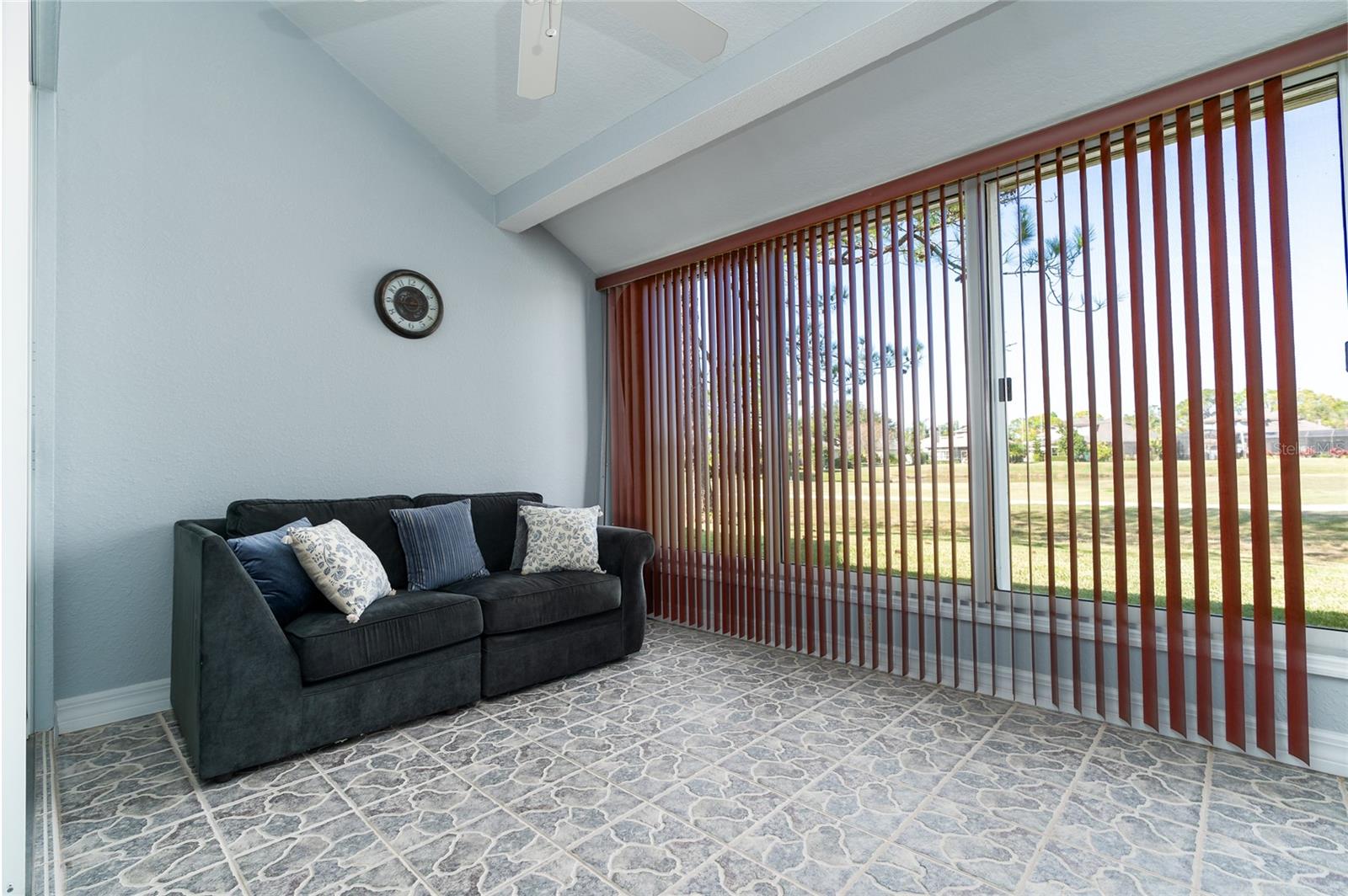 Image 10 of 56 For 1985 Rutgers Place 1985