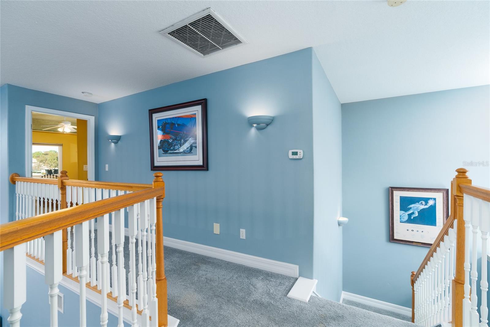 Image 21 of 56 For 1985 Rutgers Place 1985