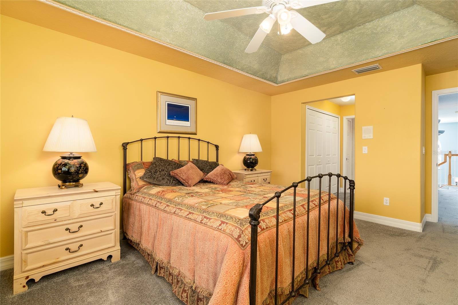 Image 23 of 56 For 1985 Rutgers Place 1985