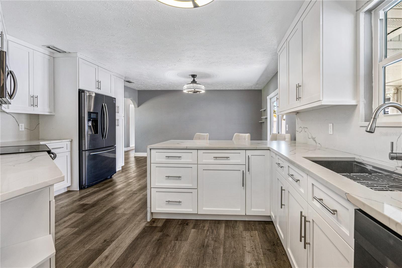 Image 14 of 42 For 1708 Sabal Palm Drive