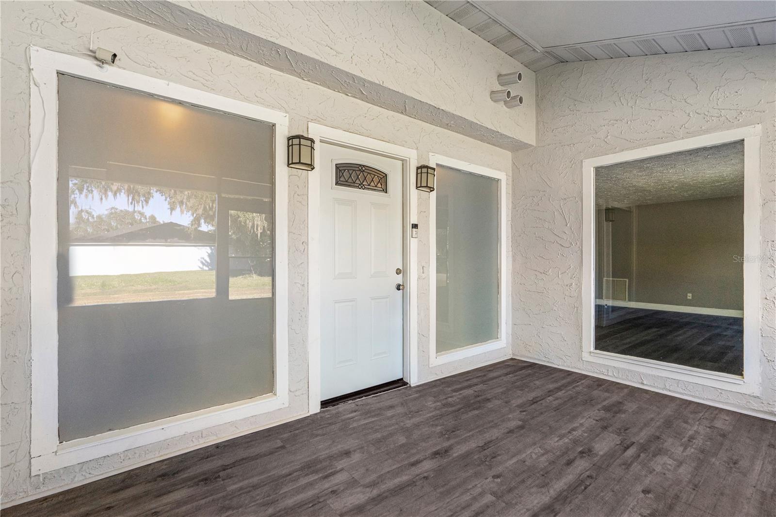 Image 2 of 42 For 1708 Sabal Palm Drive