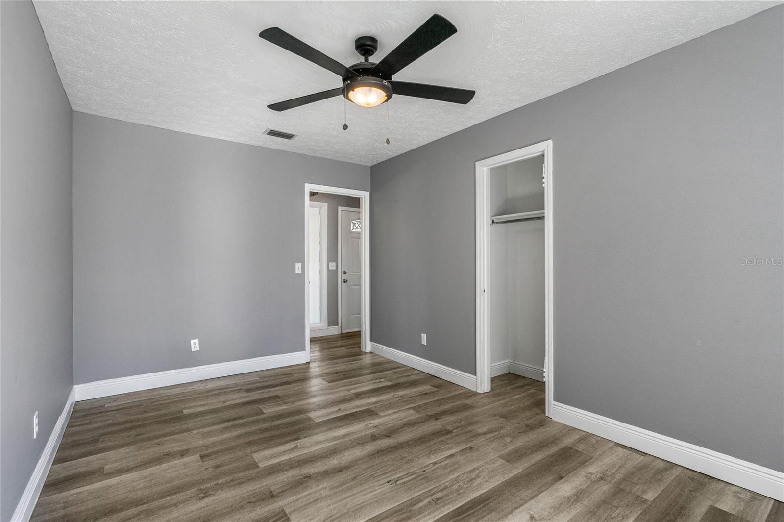 Image 22 of 42 For 1708 Sabal Palm Drive