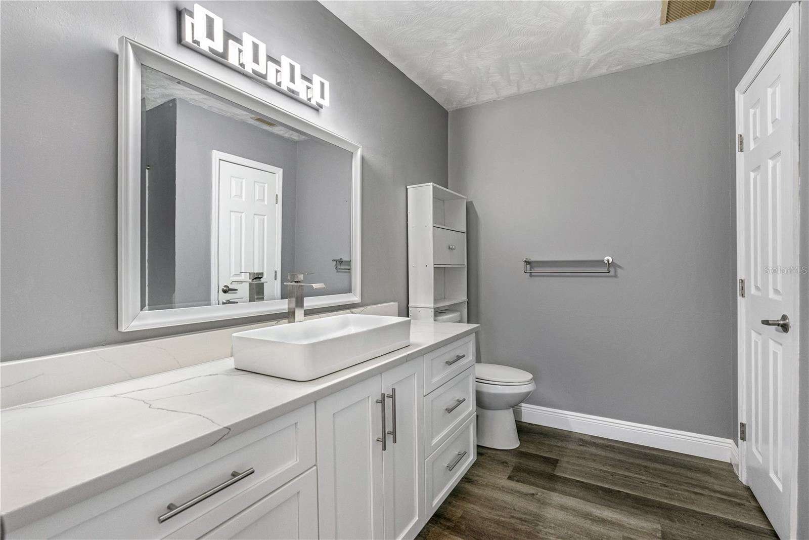 Image 23 of 42 For 1708 Sabal Palm Drive