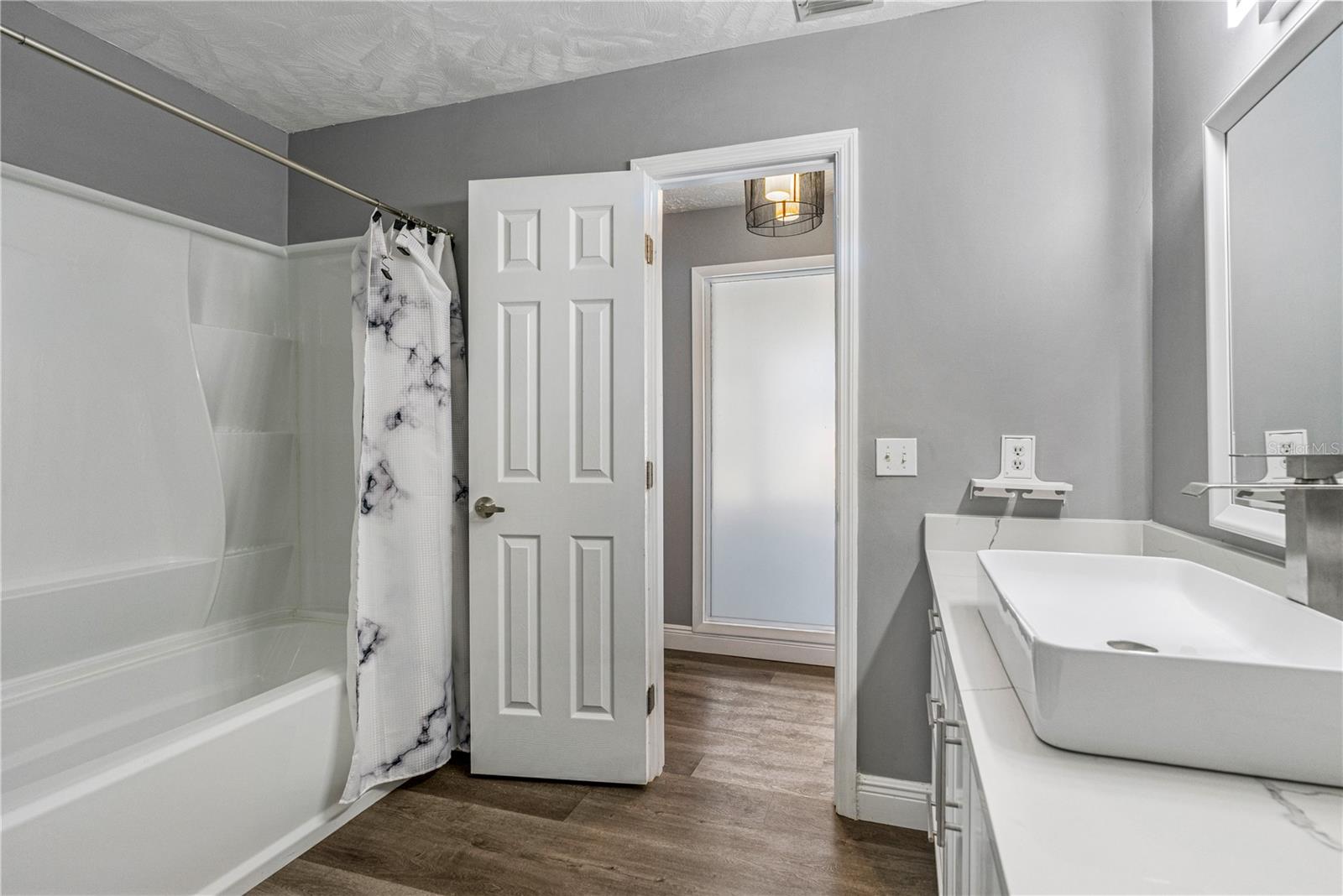 Image 24 of 42 For 1708 Sabal Palm Drive