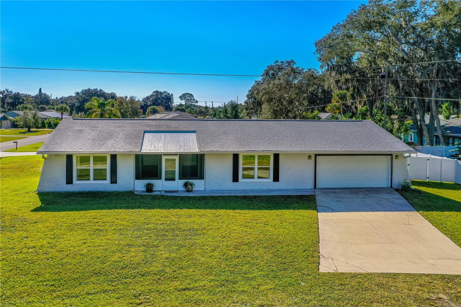 Image 31 of 42 For 1708 Sabal Palm Drive