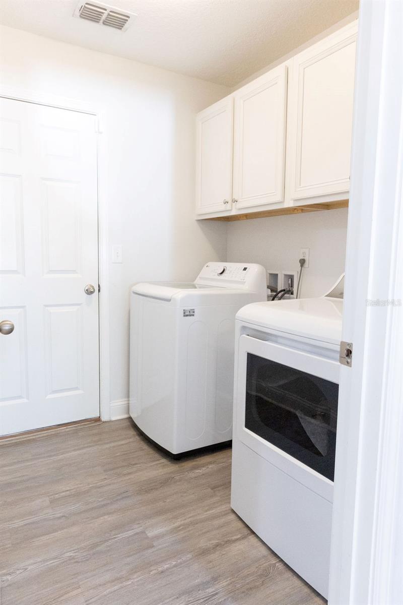 Image 23 of 43 For 2135 Fairway Villas Drive