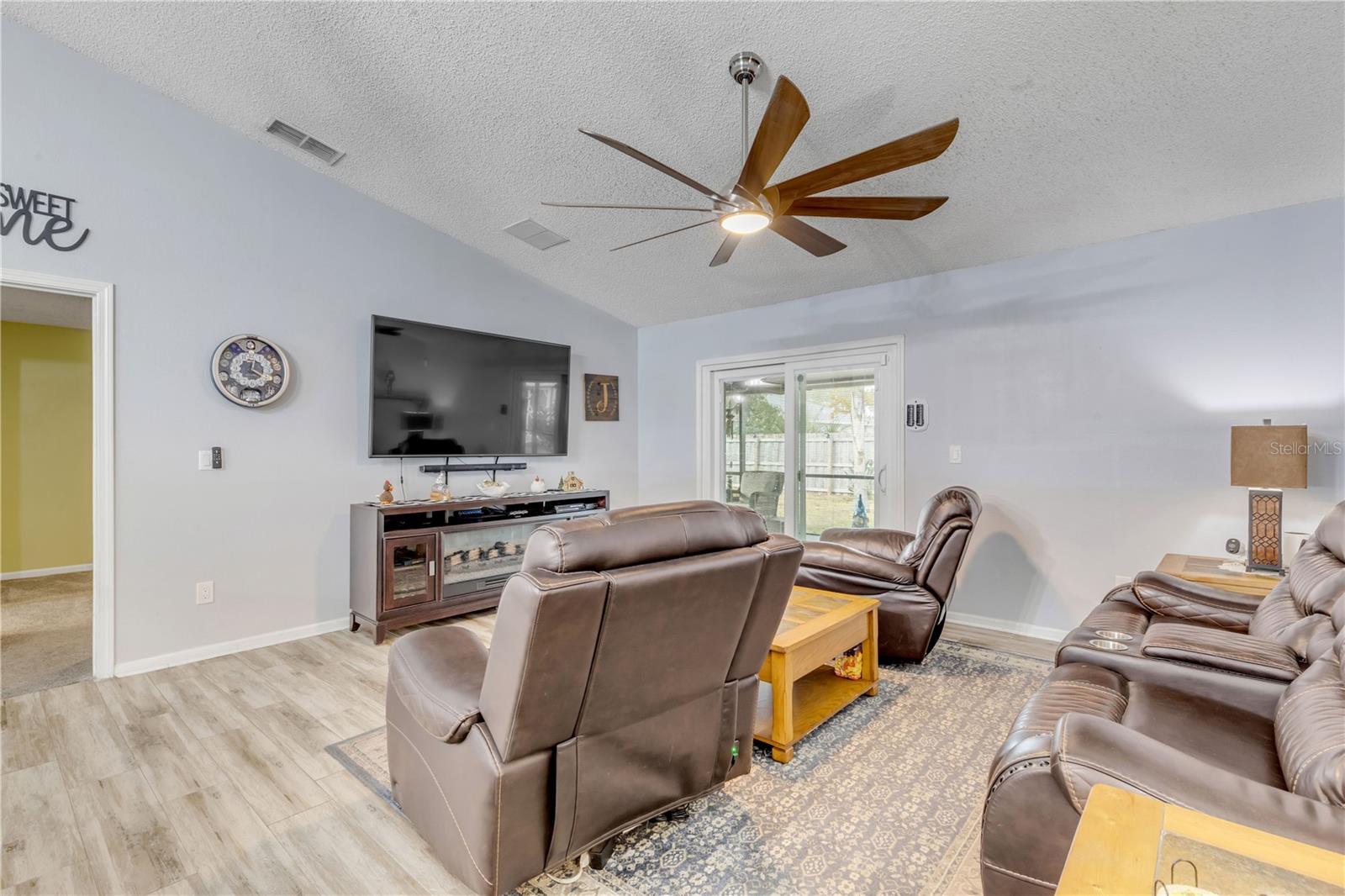 Image 26 of 76 For 7 Ranbay Place