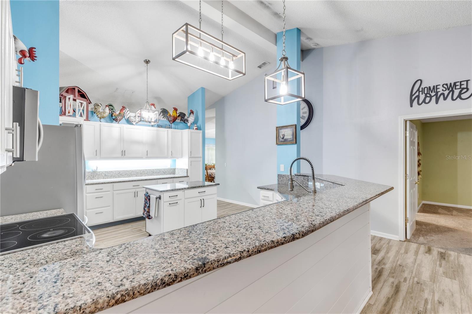 Image 27 of 76 For 7 Ranbay Place