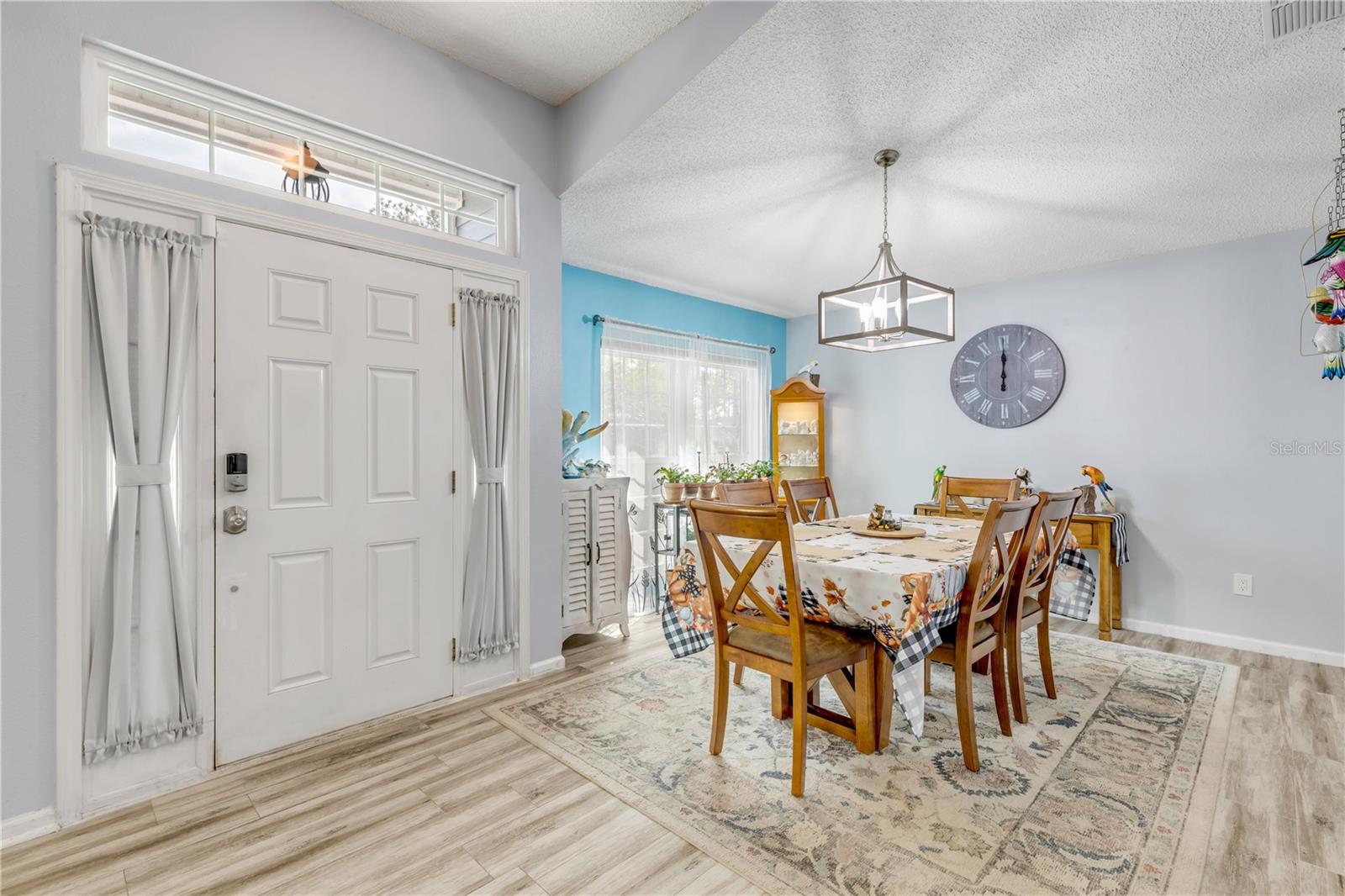 Image 5 of 76 For 7 Ranbay Place