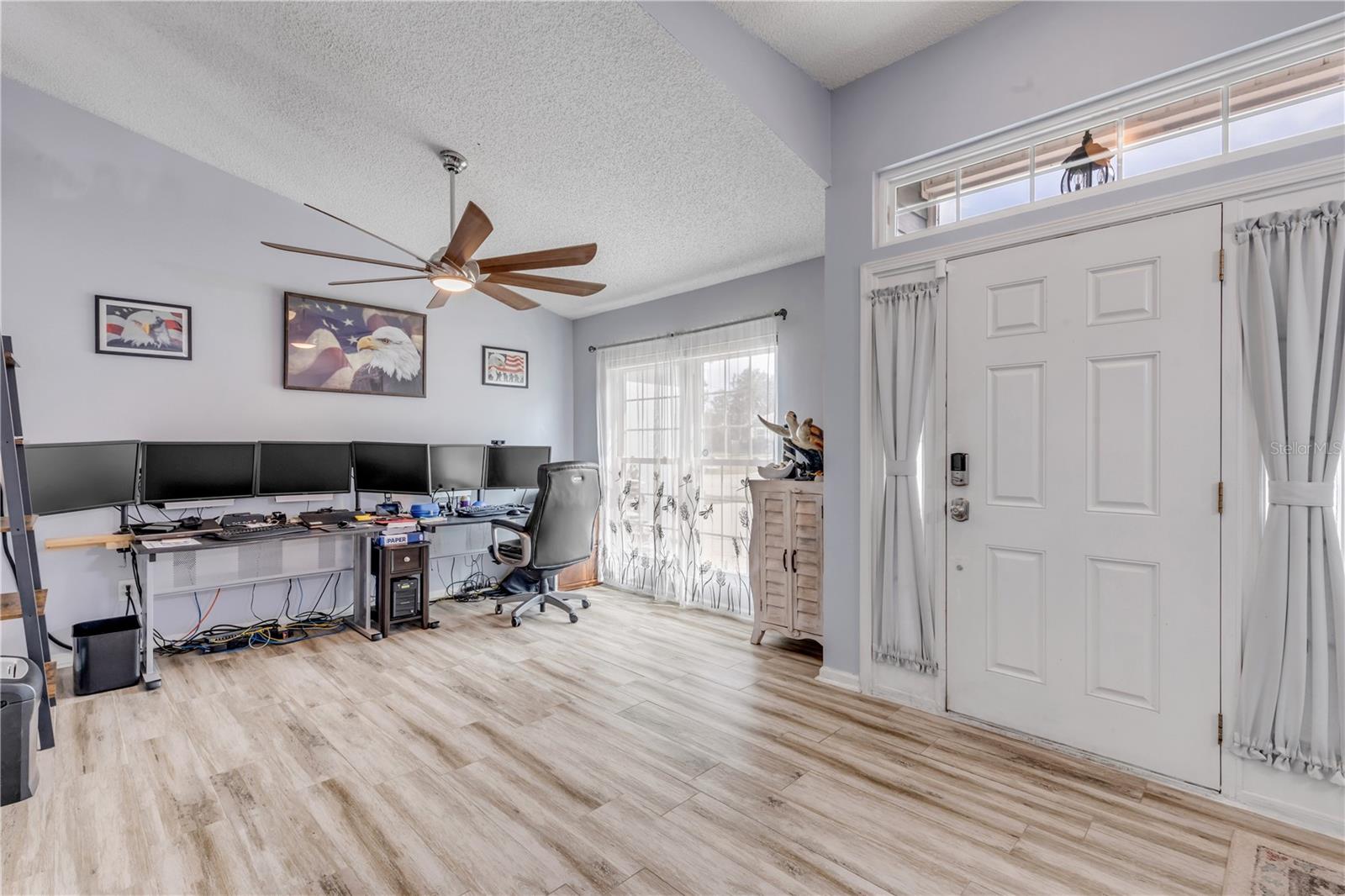 Image 9 of 76 For 7 Ranbay Place