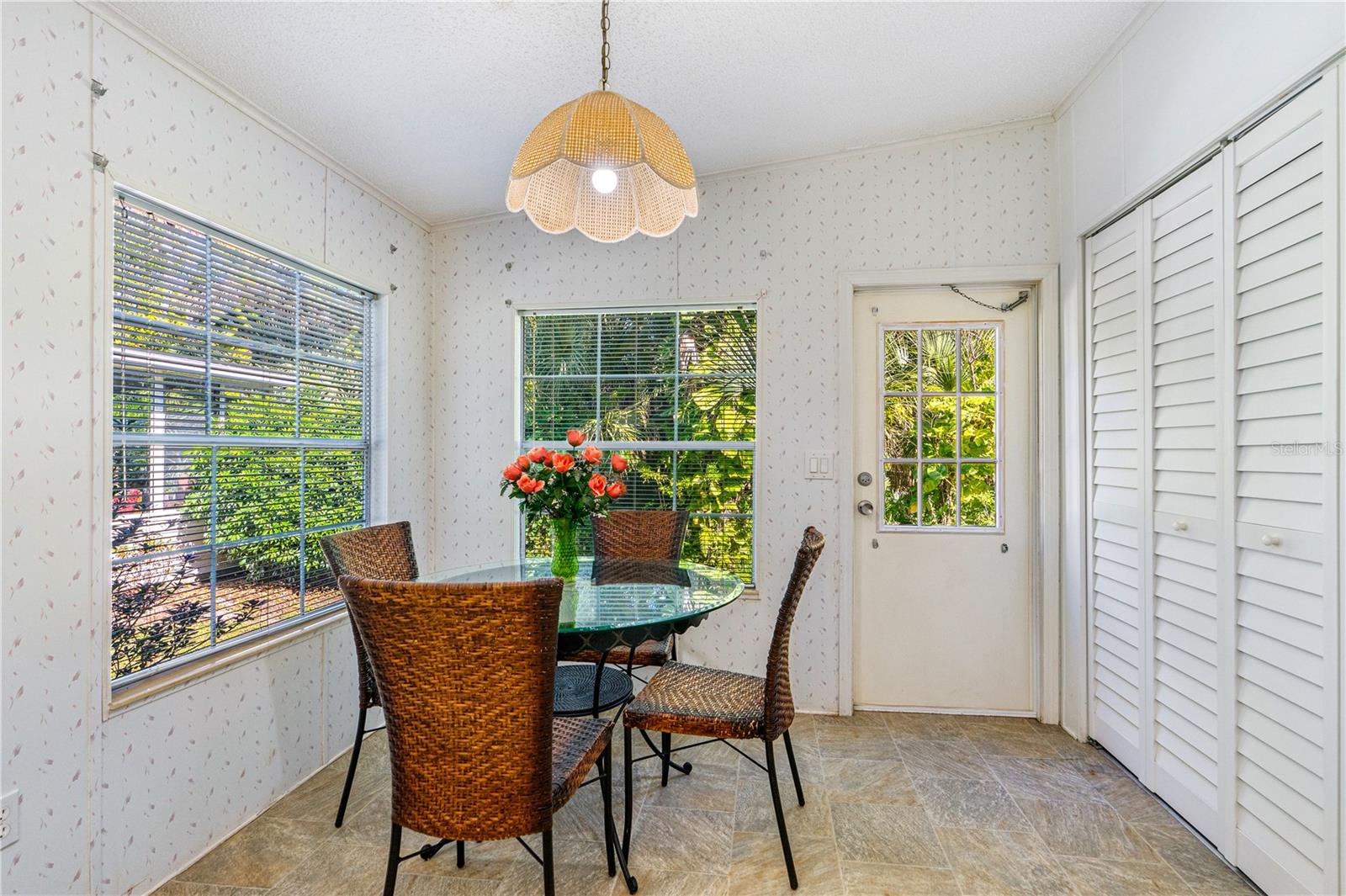 Image 14 of 54 For 509 Starboard Avenue