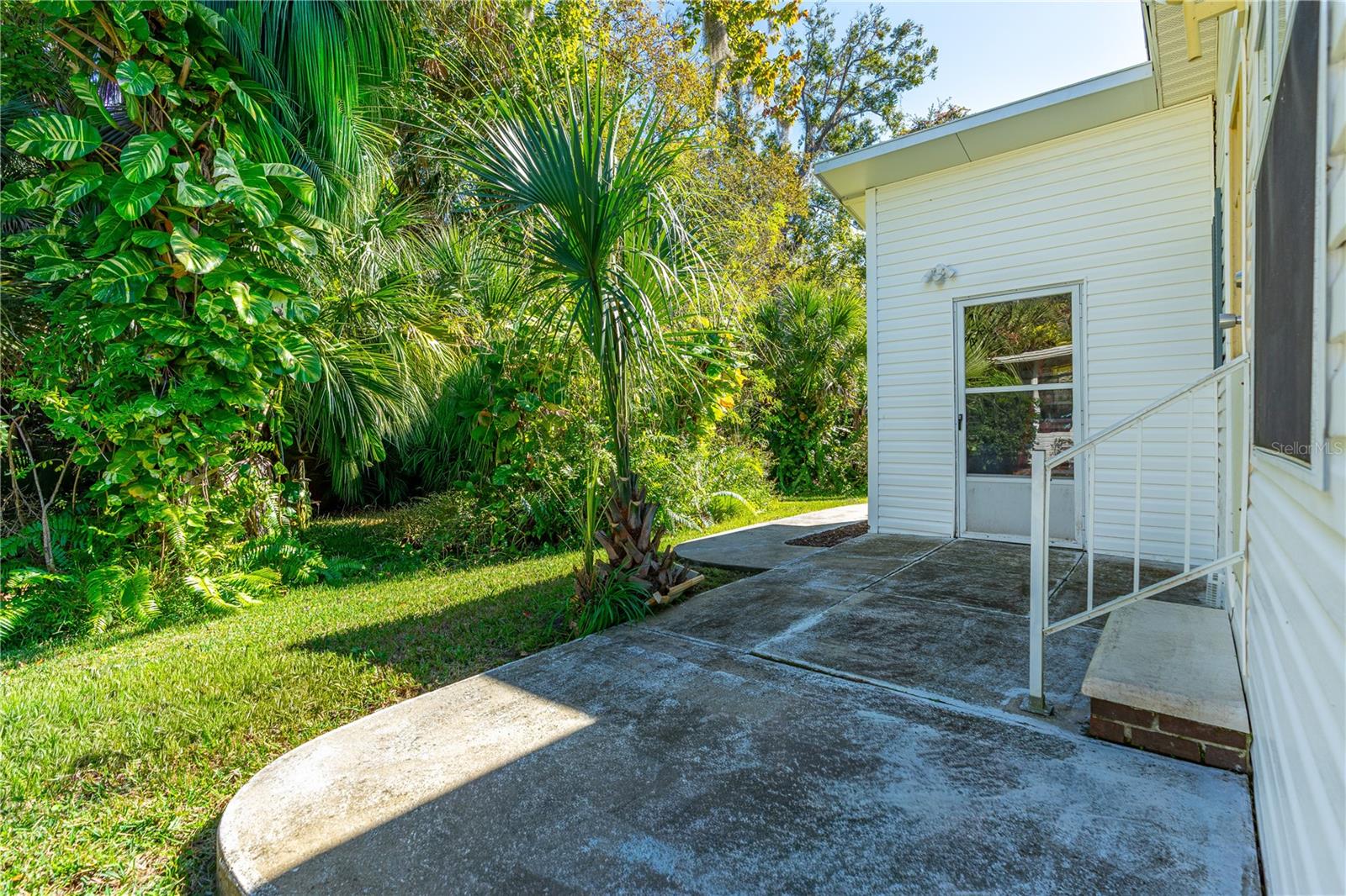 Image 33 of 54 For 509 Starboard Avenue