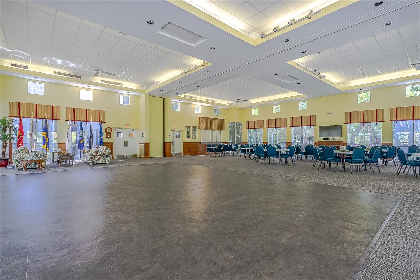 Image 51 of 54 For 509 Starboard Avenue