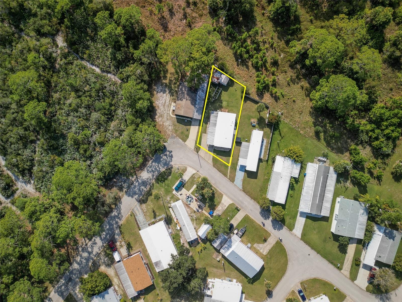 Image 33 of 59 For 4422 Indian River Drive W