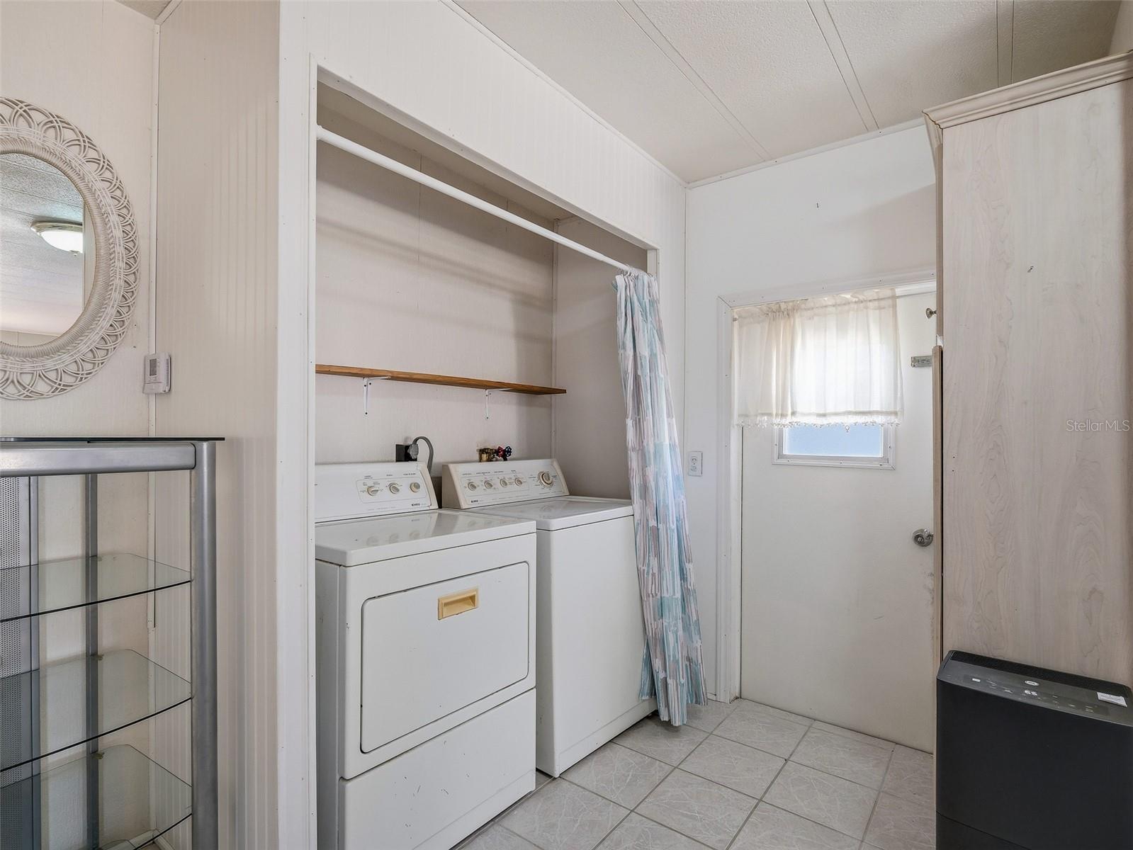 Image 35 of 59 For 4422 Indian River Drive W