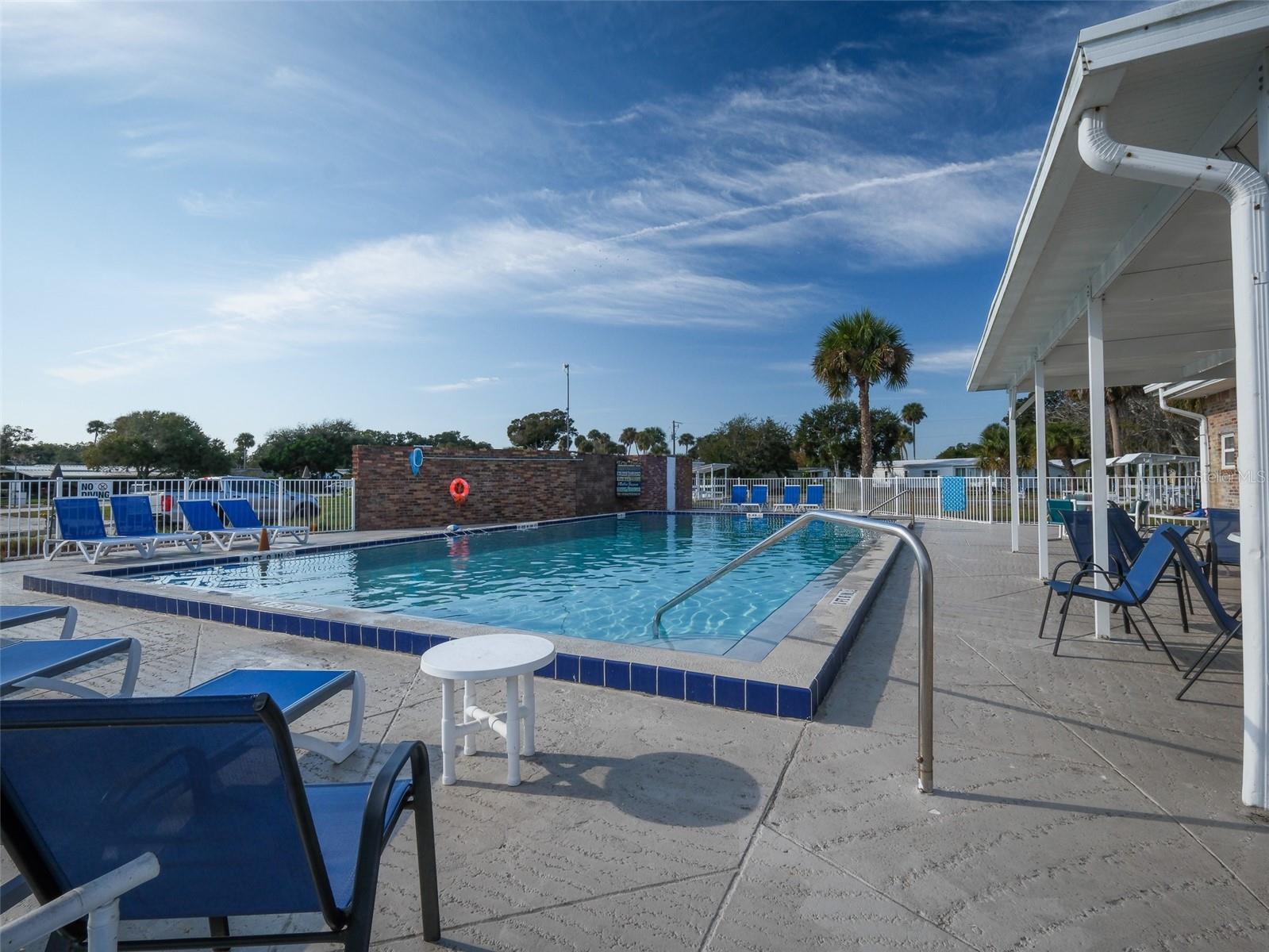 Image 48 of 59 For 4422 Indian River Drive W