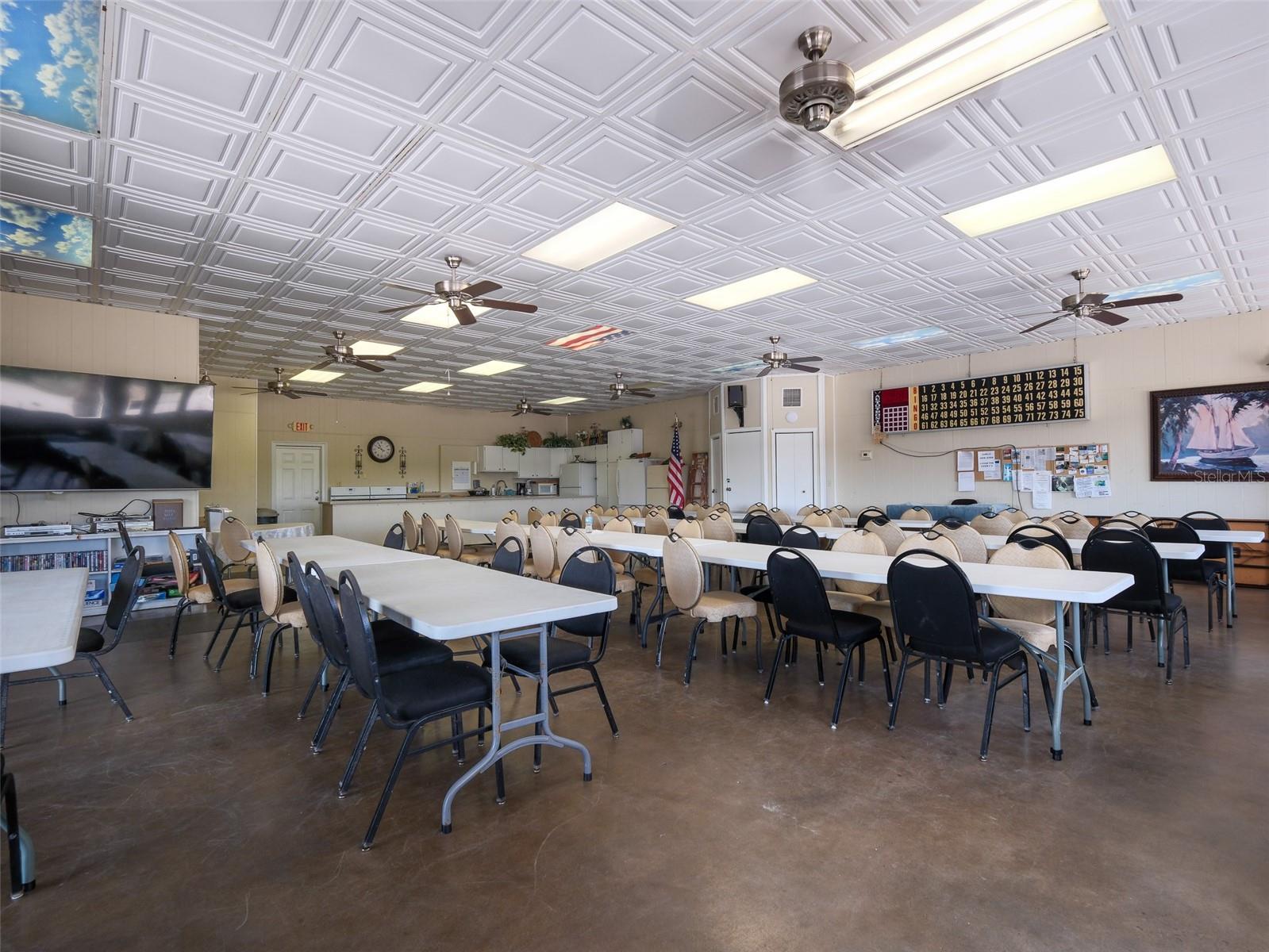 Image 51 of 59 For 4422 Indian River Drive W