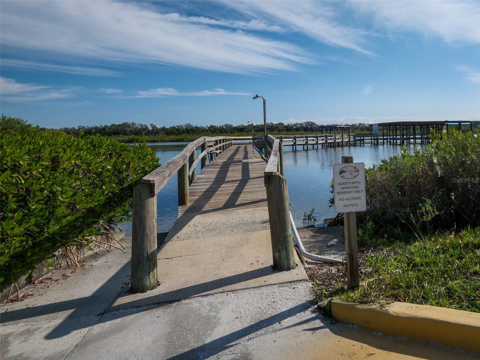 Image 54 of 59 For 4422 Indian River Drive W