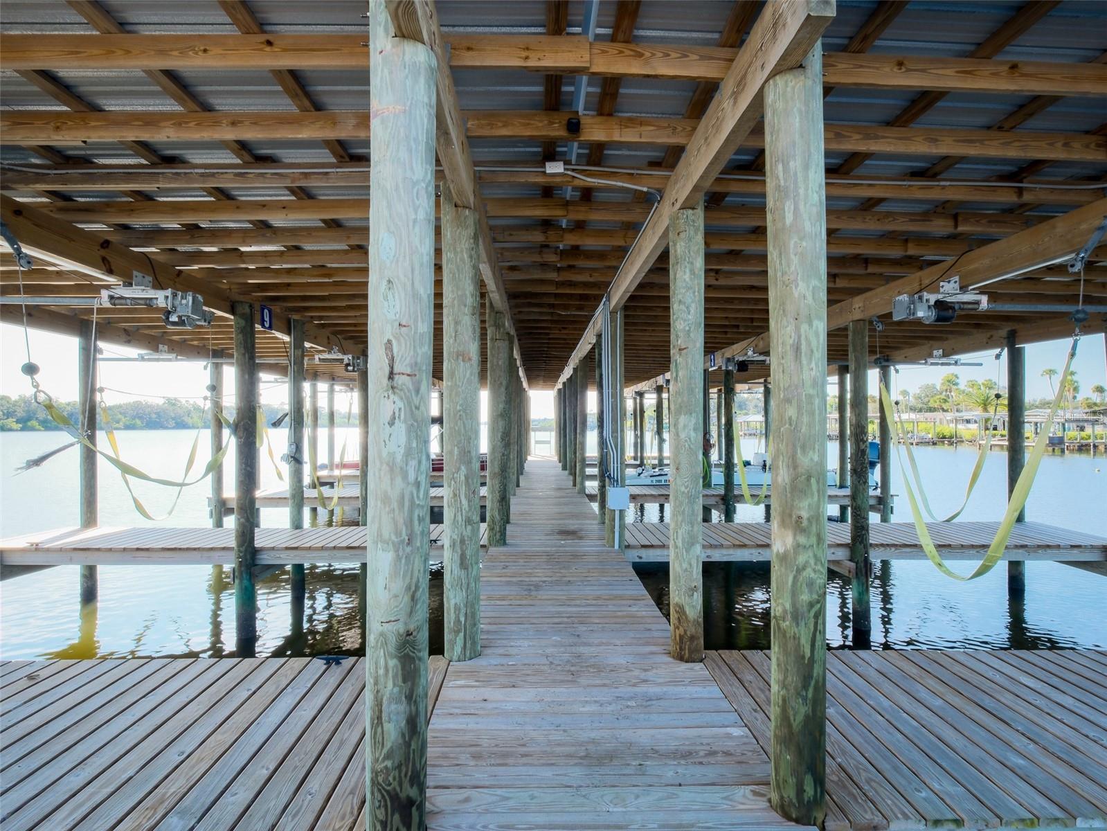 Image 56 of 59 For 4422 Indian River Drive W