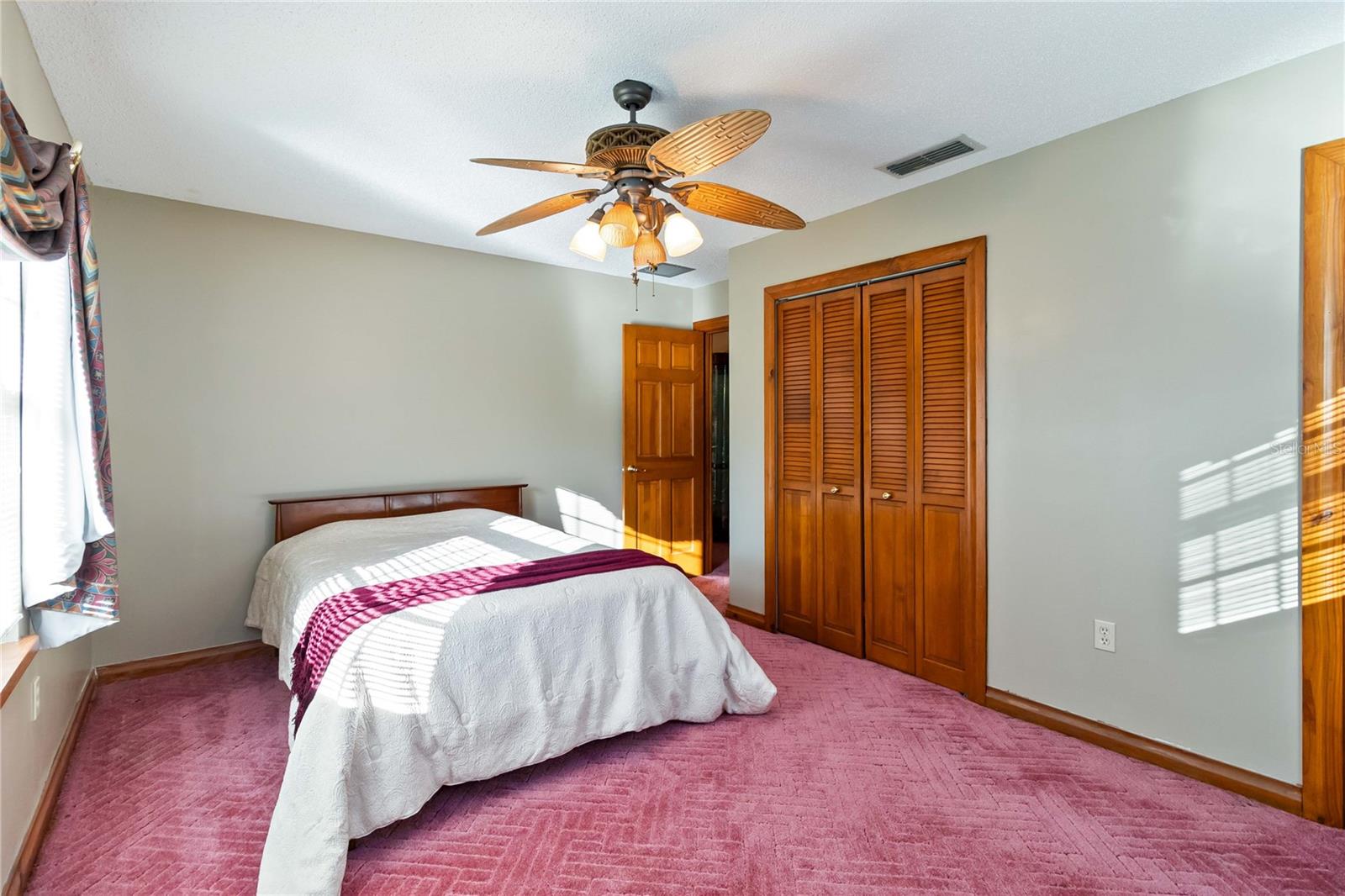 Image 30 of 50 For 209 Brynwood Lane