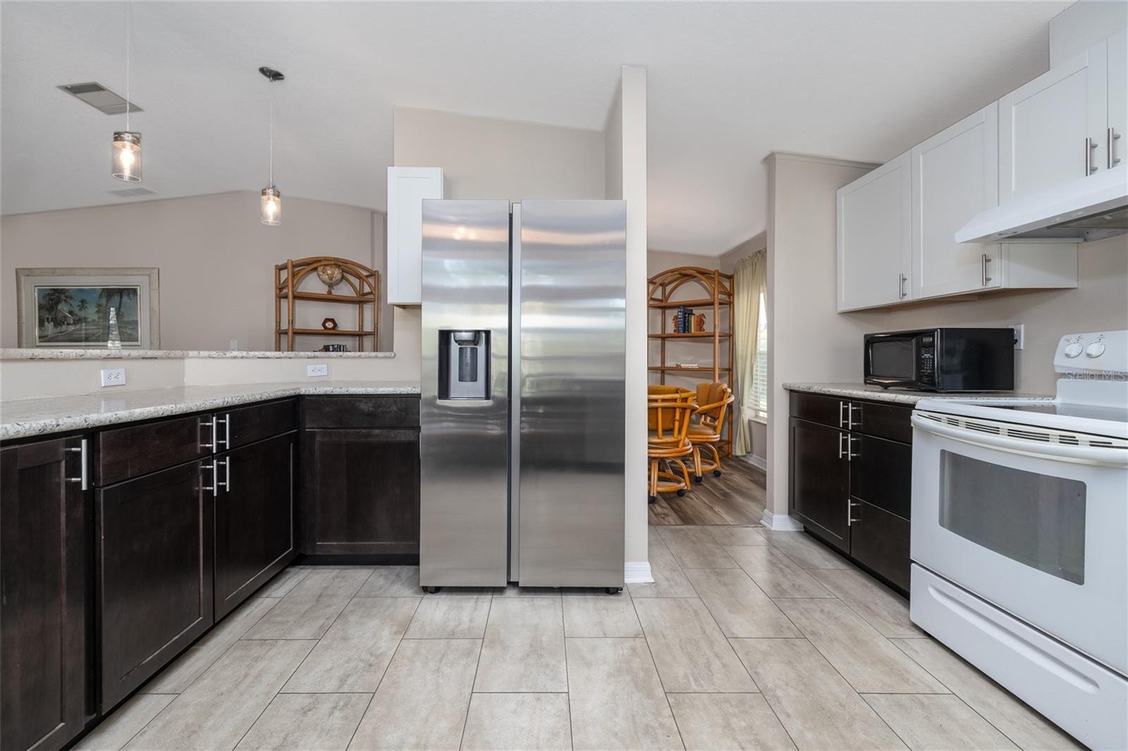 Image 18 of 50 For 819 Starboard Avenue